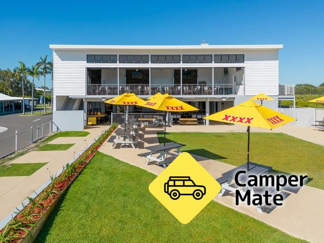Woodgate Beach Hotel and Caravan Park