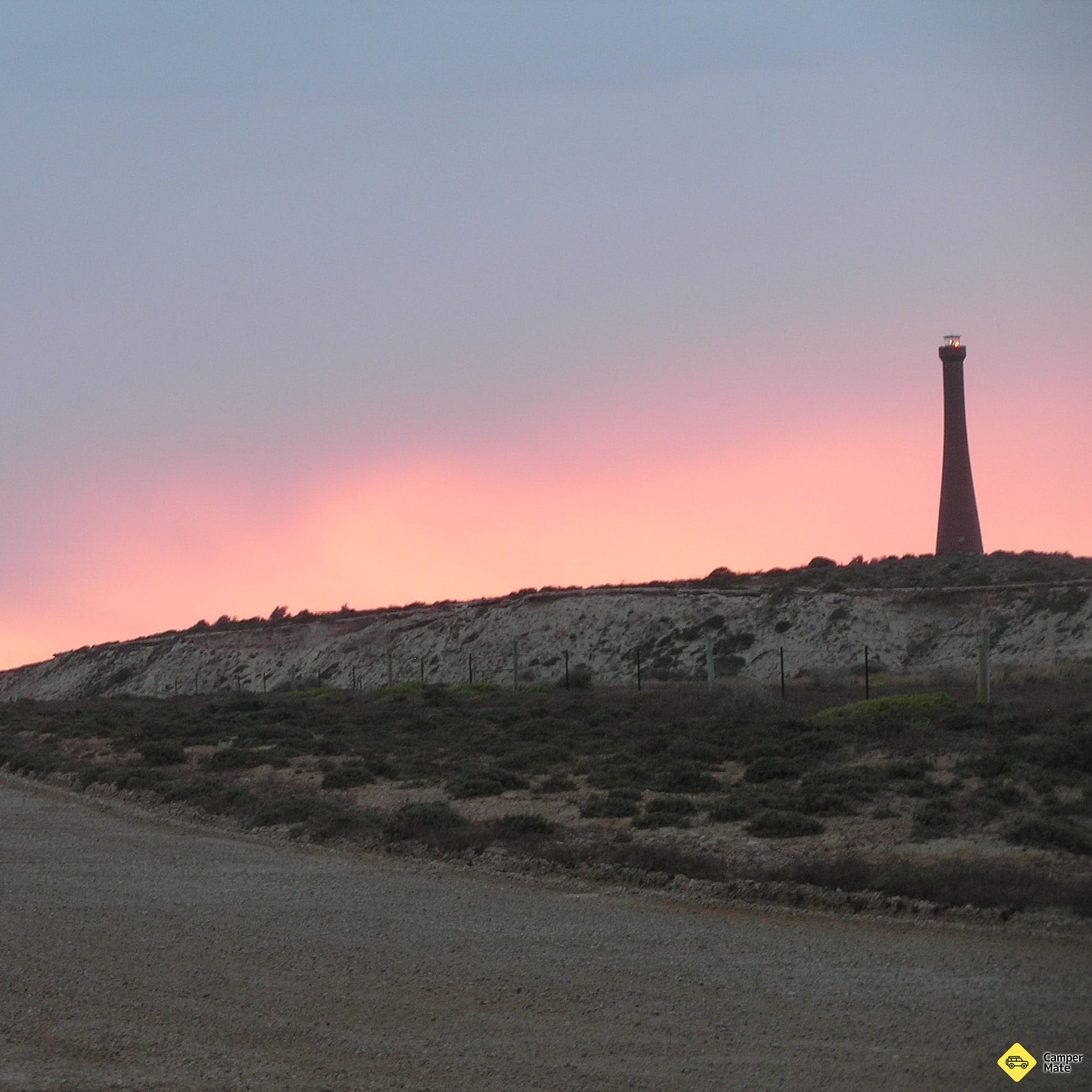 Troubridge Hill Lighthouse 근처 오락거리 - Image 2
