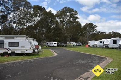 Island Park Caravan Park