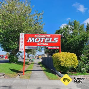 Brooklyne Motels and Caravan Park