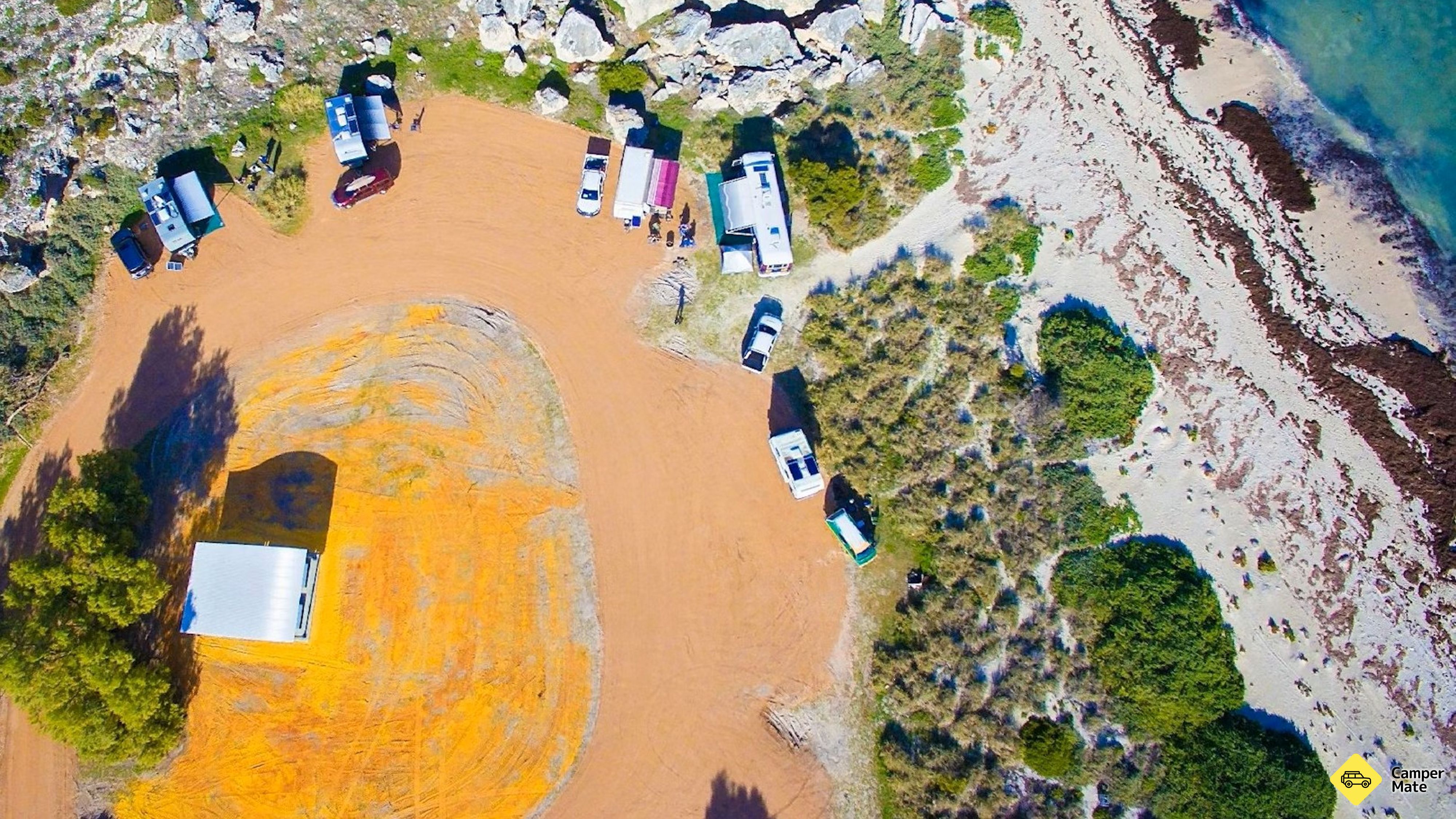 Cliff Head Camp Γη