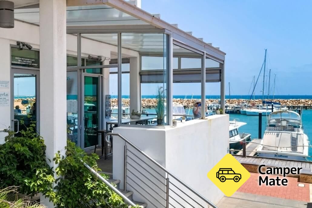Skeetas Restaurant & Cafe - Image 2