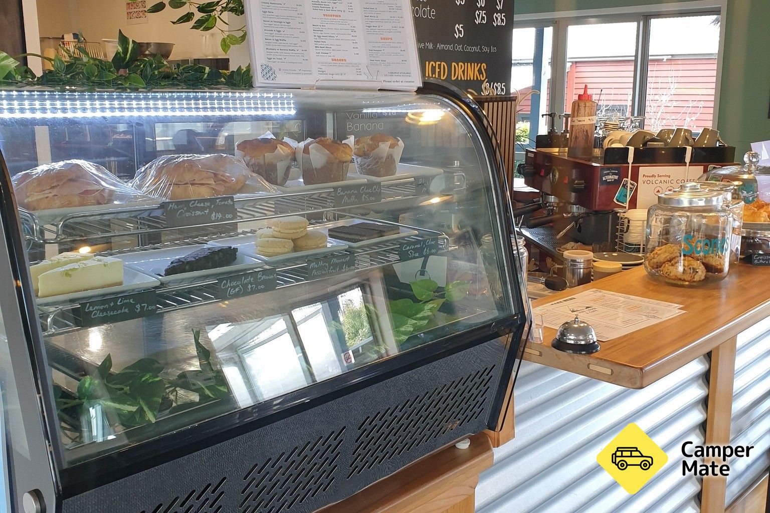 LKNZ Lodge & Cafe - Image 2