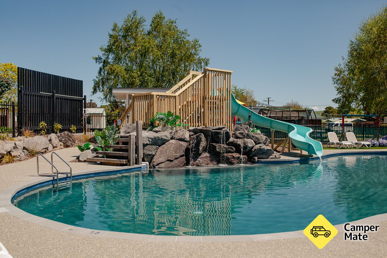 Taupo TOP 10 Holiday Park - Image 2