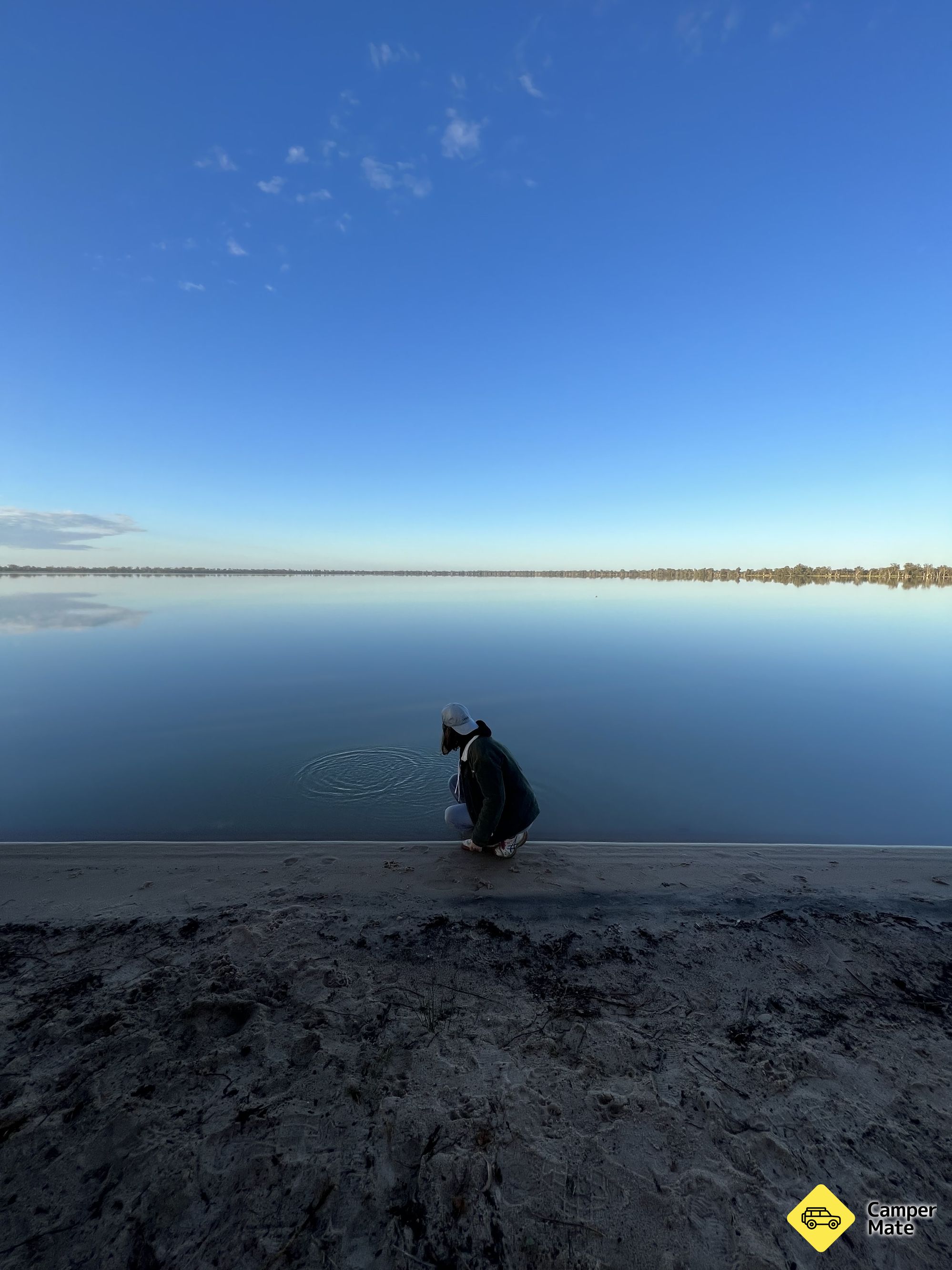 Zona de descanso del Lago Benanee - Image 2