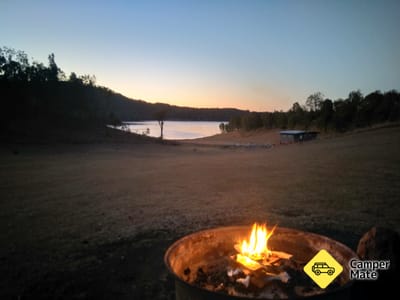 Lake Maroon Camping Ground