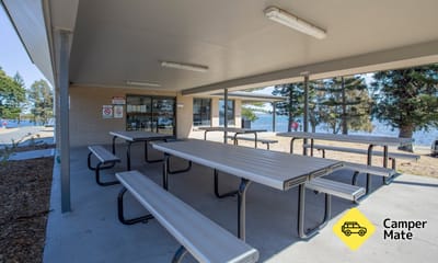 Belmont Lakeside Holiday Park के बारे में राय