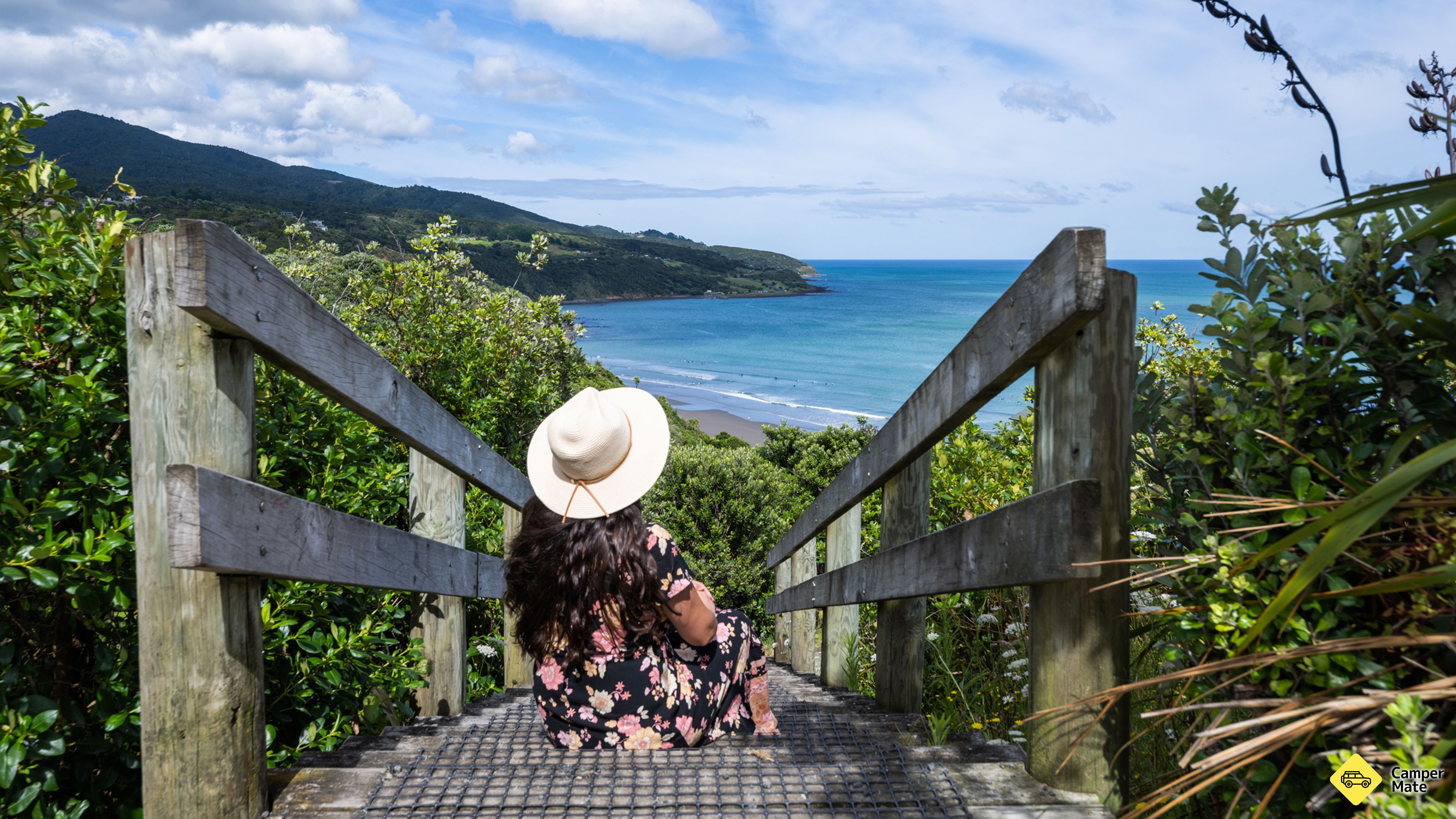 La plage de Ngarunui, Raglan