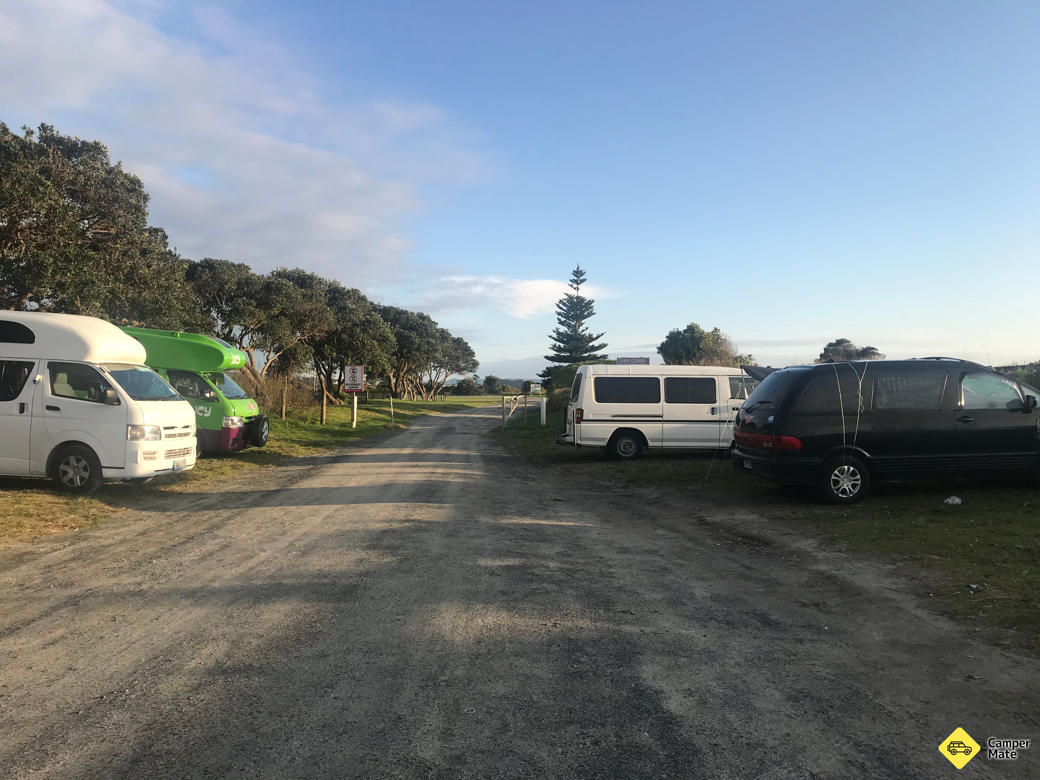 Ruakaka Beach Reserve sevärdheter