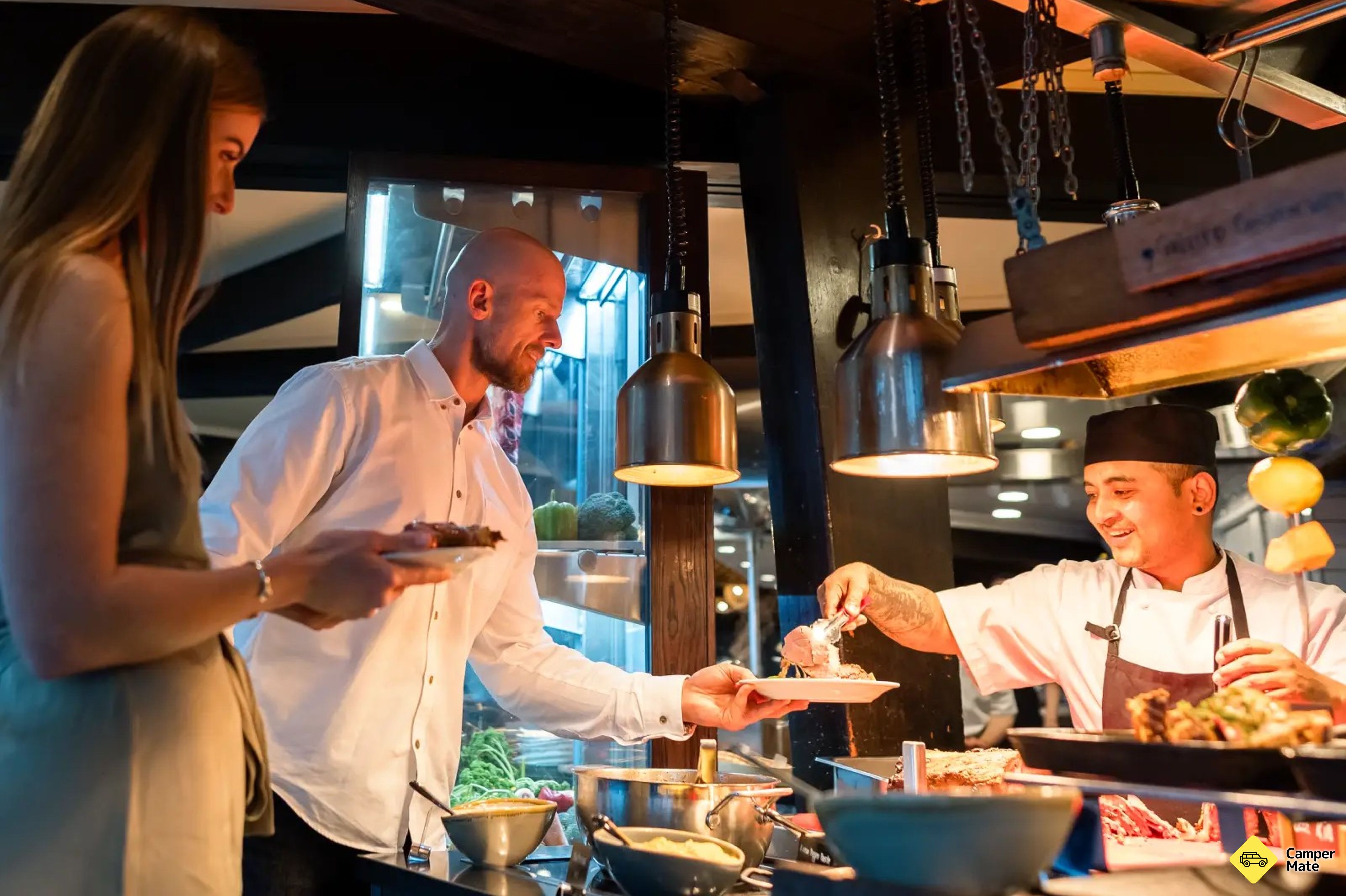 Stratosfare Restuarant - Image 3