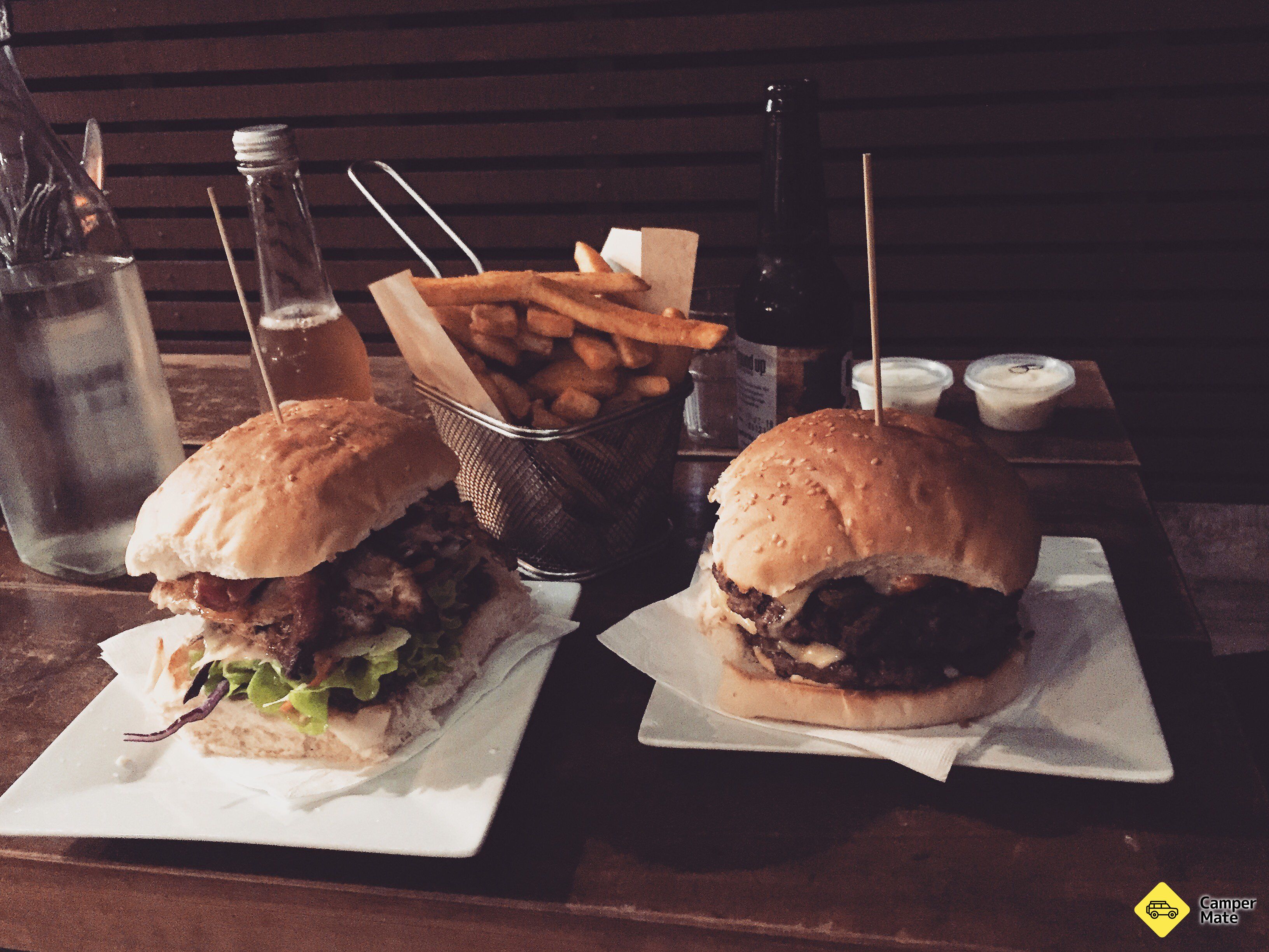 Red Star Burger Bar - Image 3