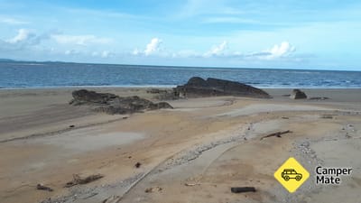 Saunders Beach
