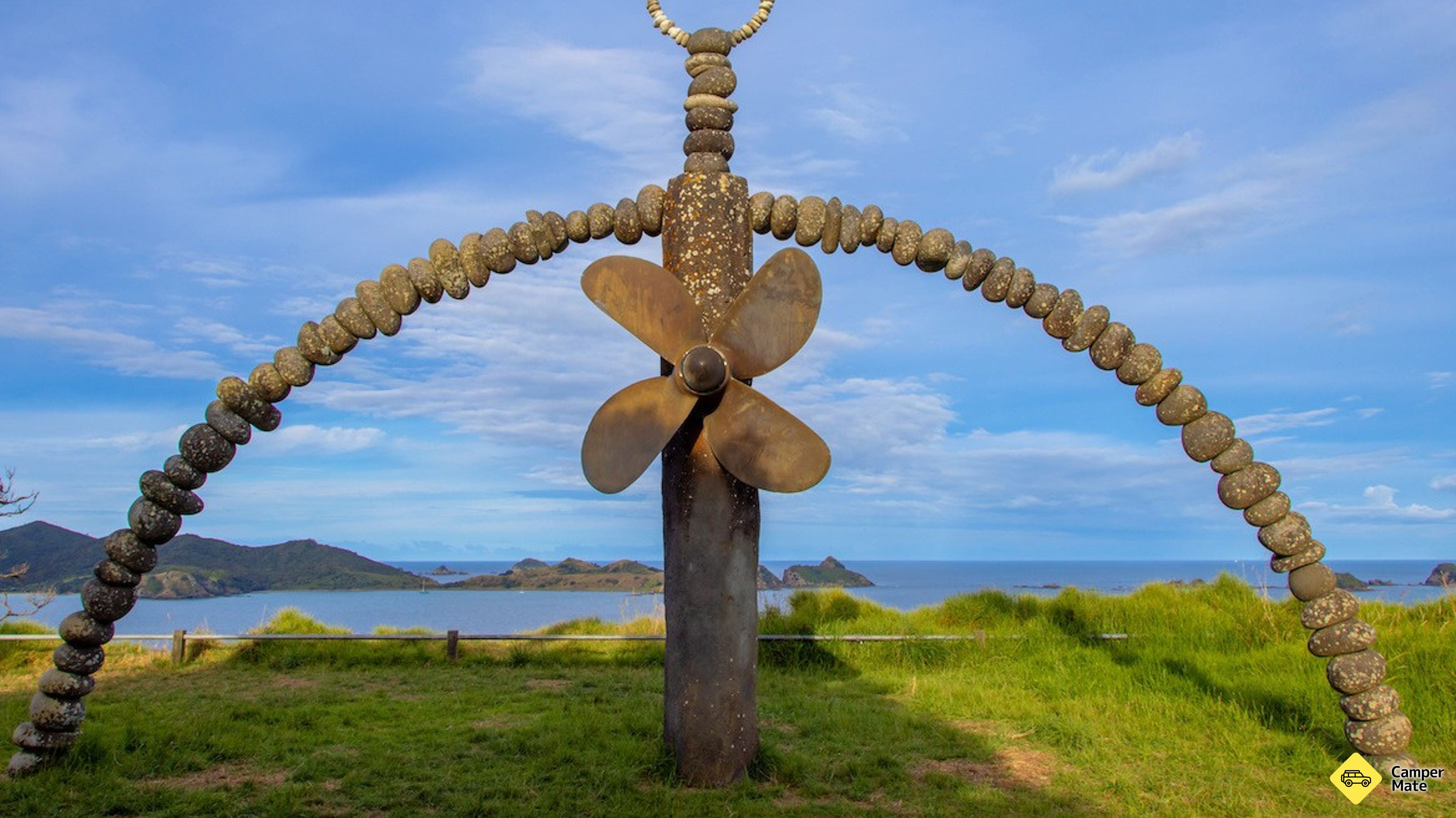 Rainbow Warrior Memorial 근처 오락거리