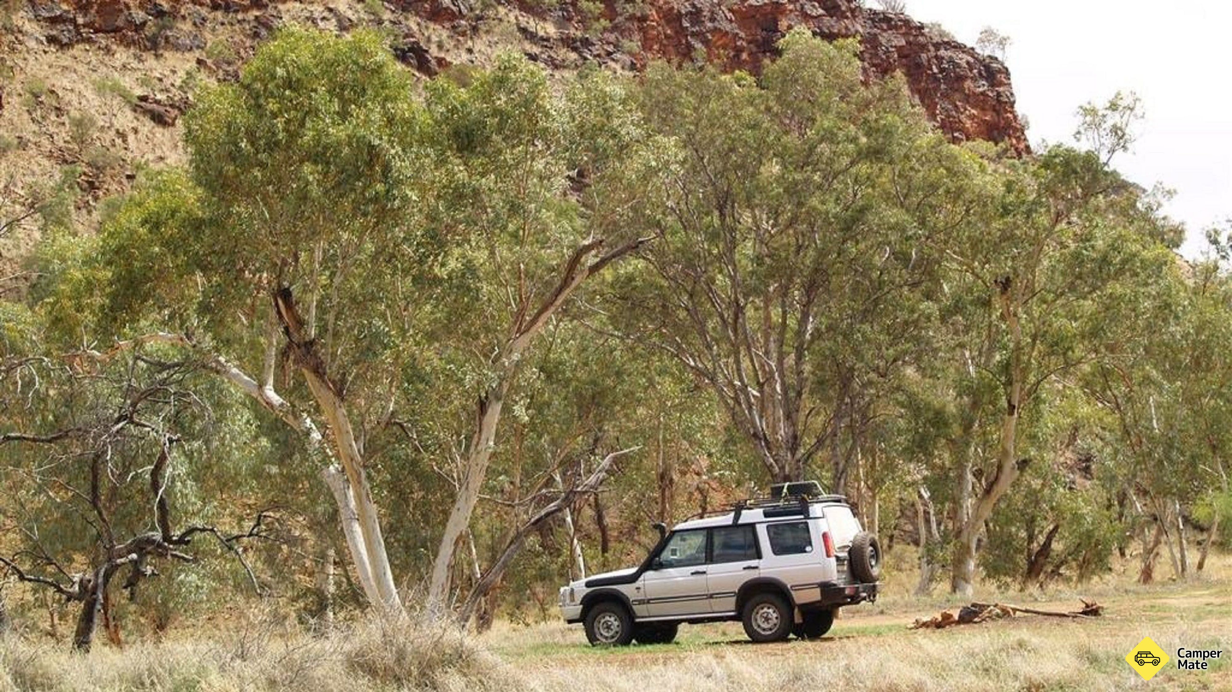 Restauranter i nærheden af Owen Springs Reserve 4WD Track and Camp