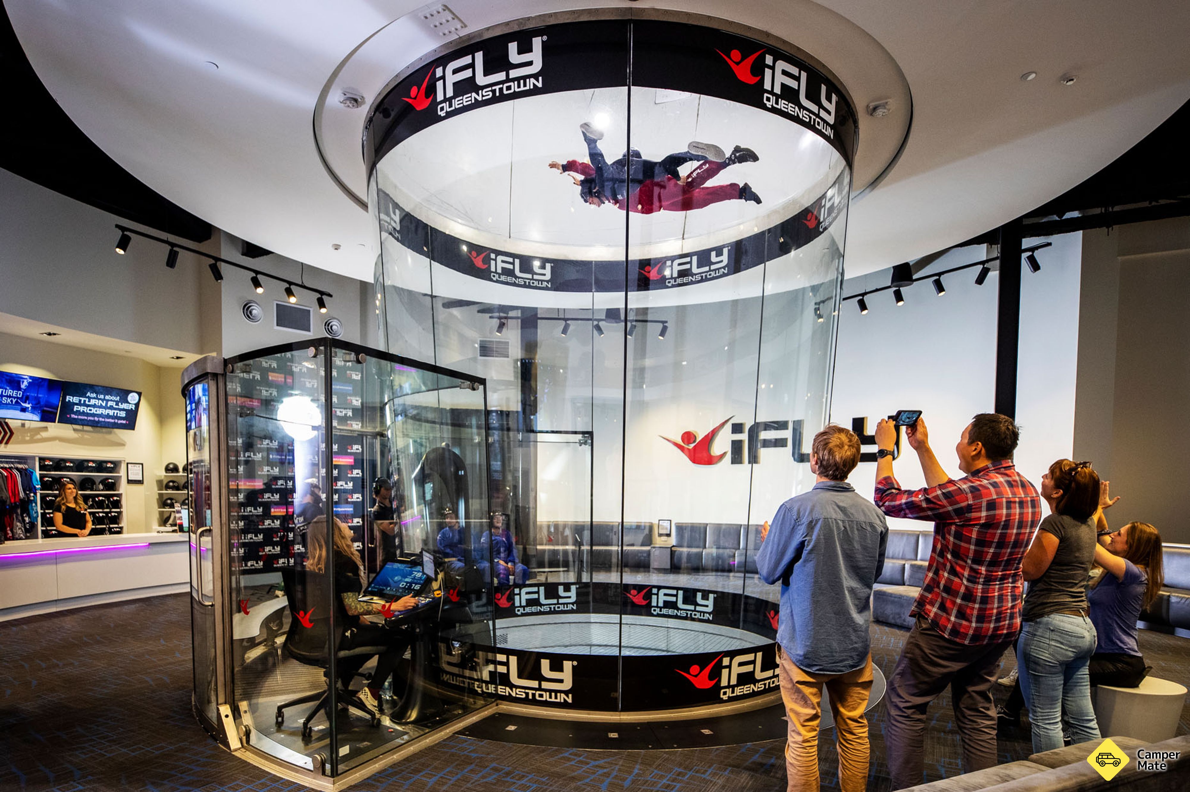 Activiteiten in de omgeving van Queenstown Indoor Skydiving - Image 2