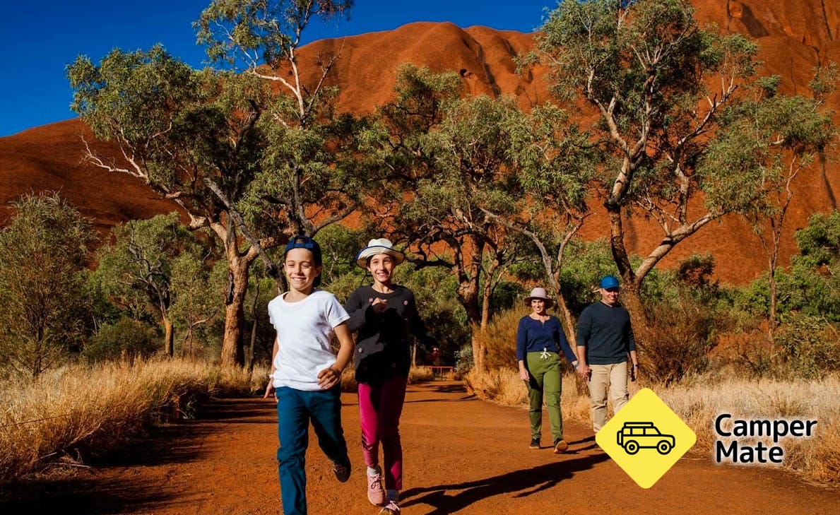 Kuniya Car Park to  Mutitjulu Waterhole Walk