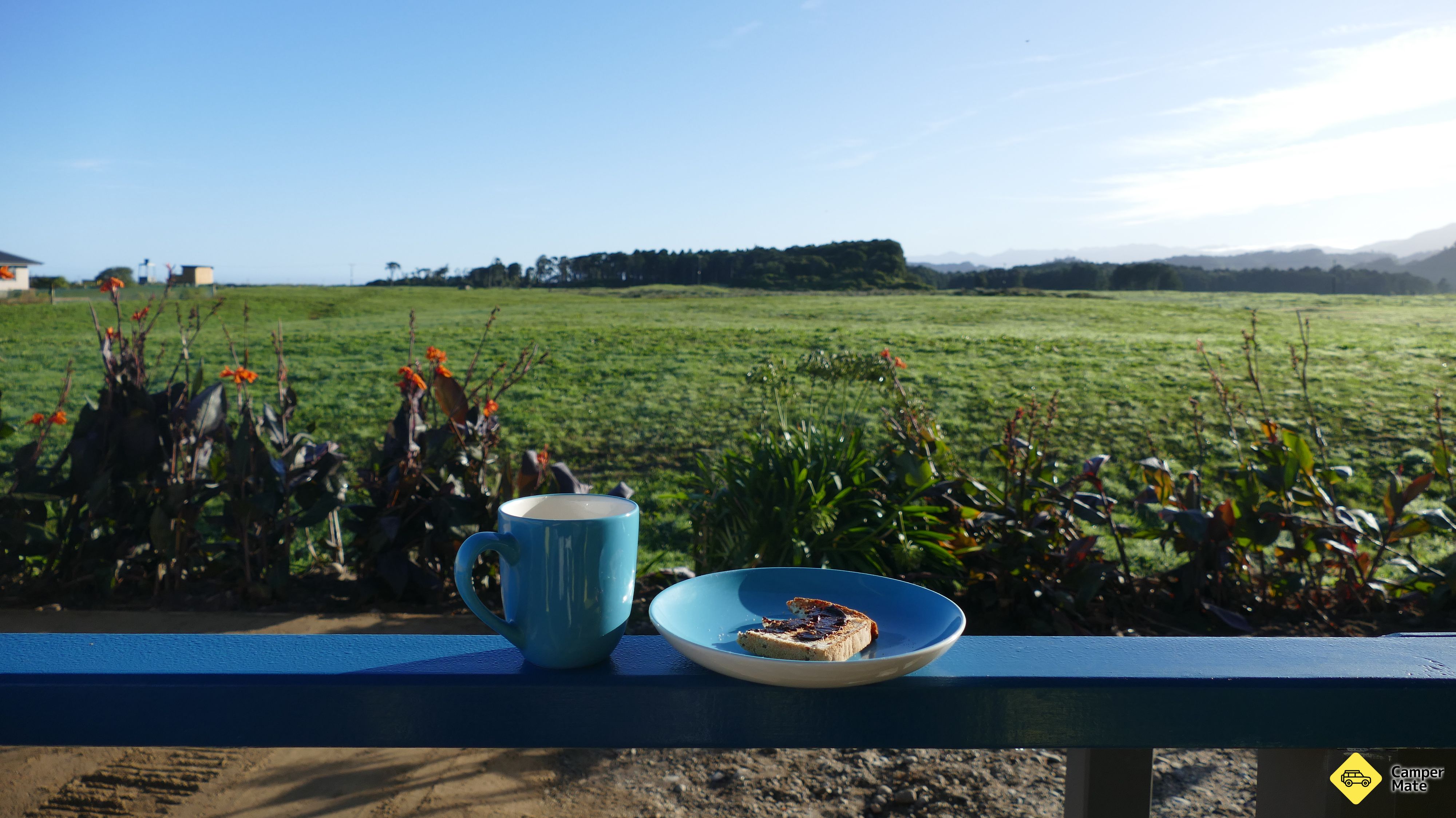 Restauracje w pobliżu Little Wanganui Hotel and Campground