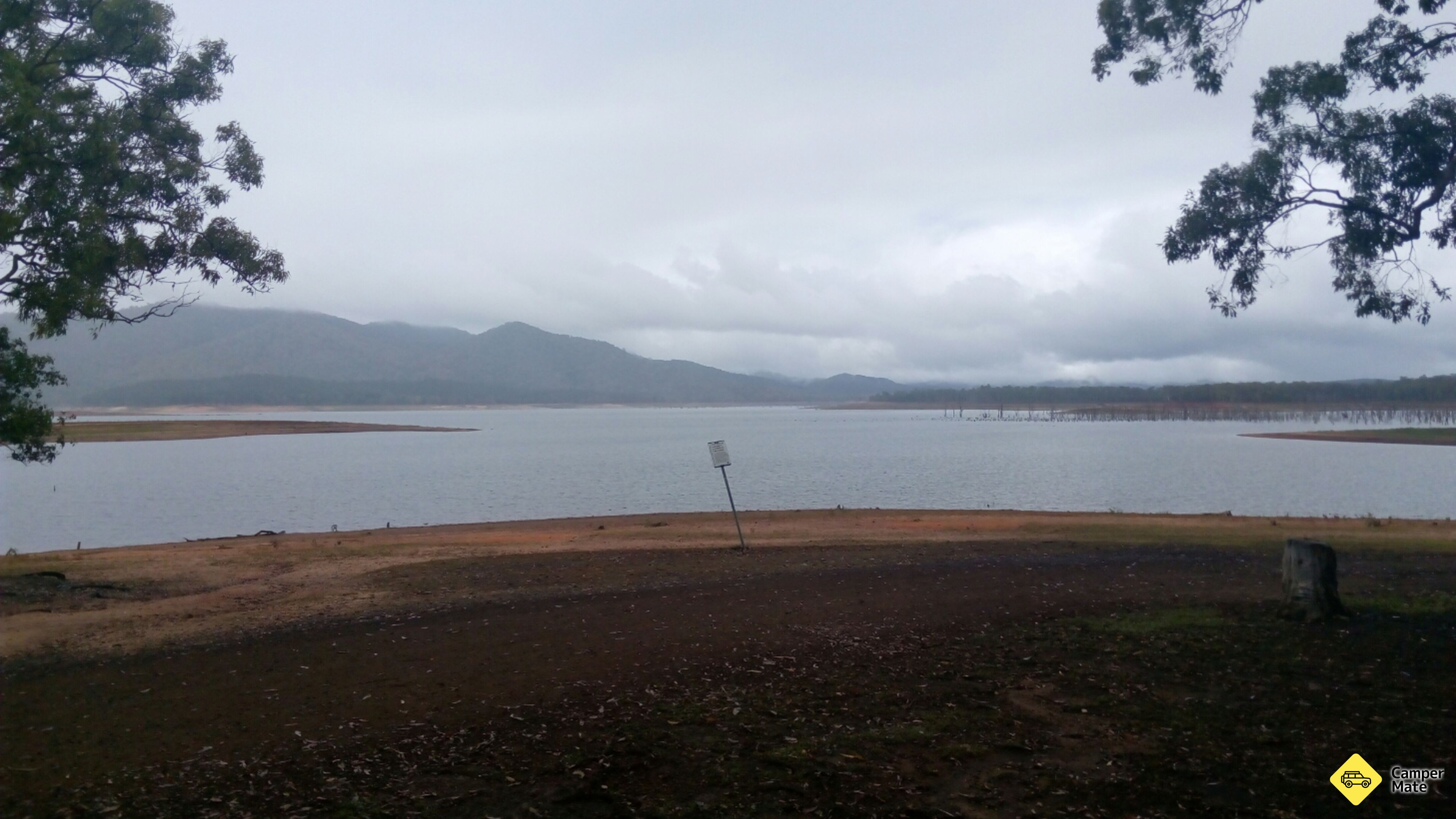 Der See Tinaroo