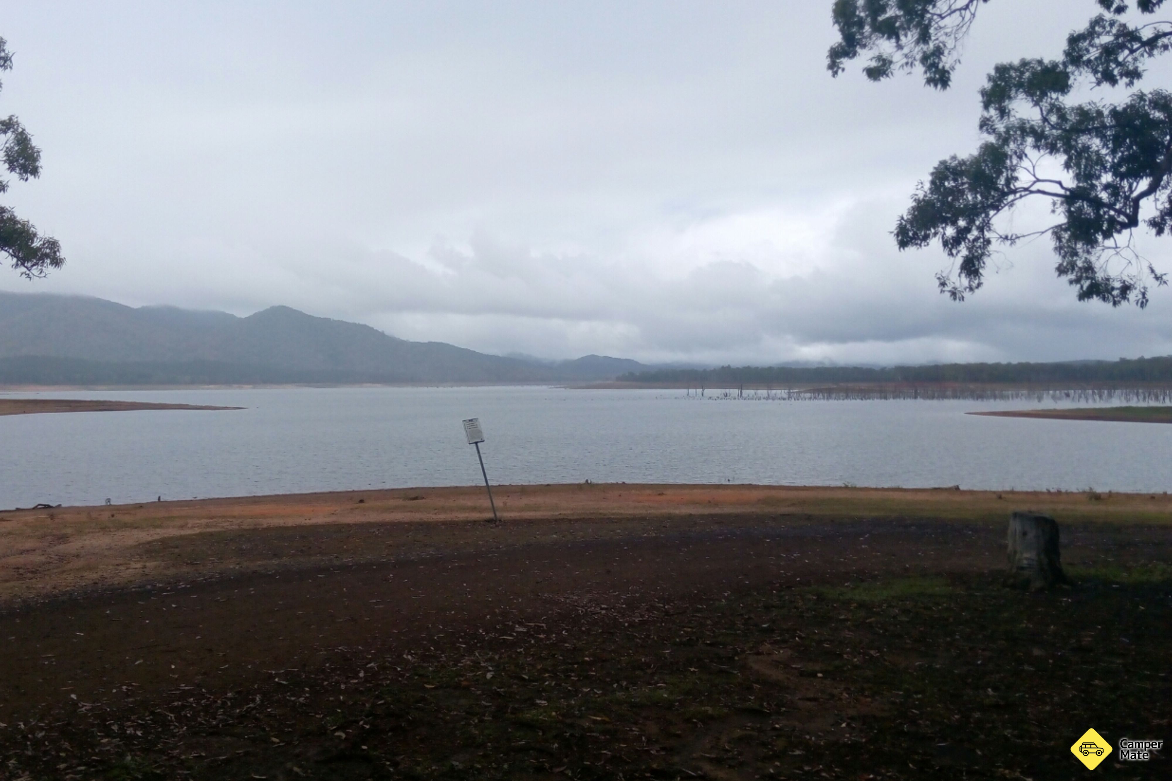 Der See Tinaroo