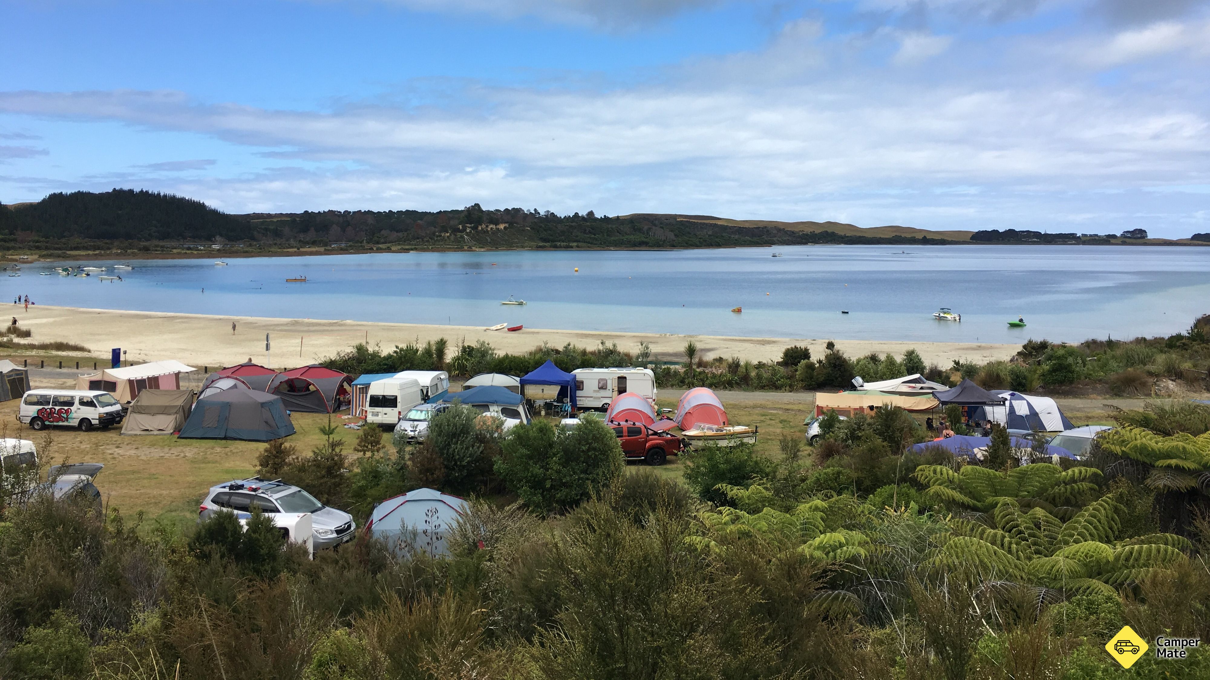 点卡伊伊维湖(Point Kai Iwi Lakes)