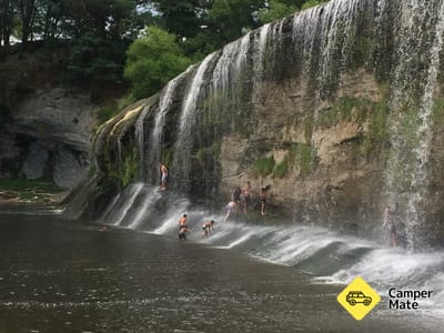 Rere Falls