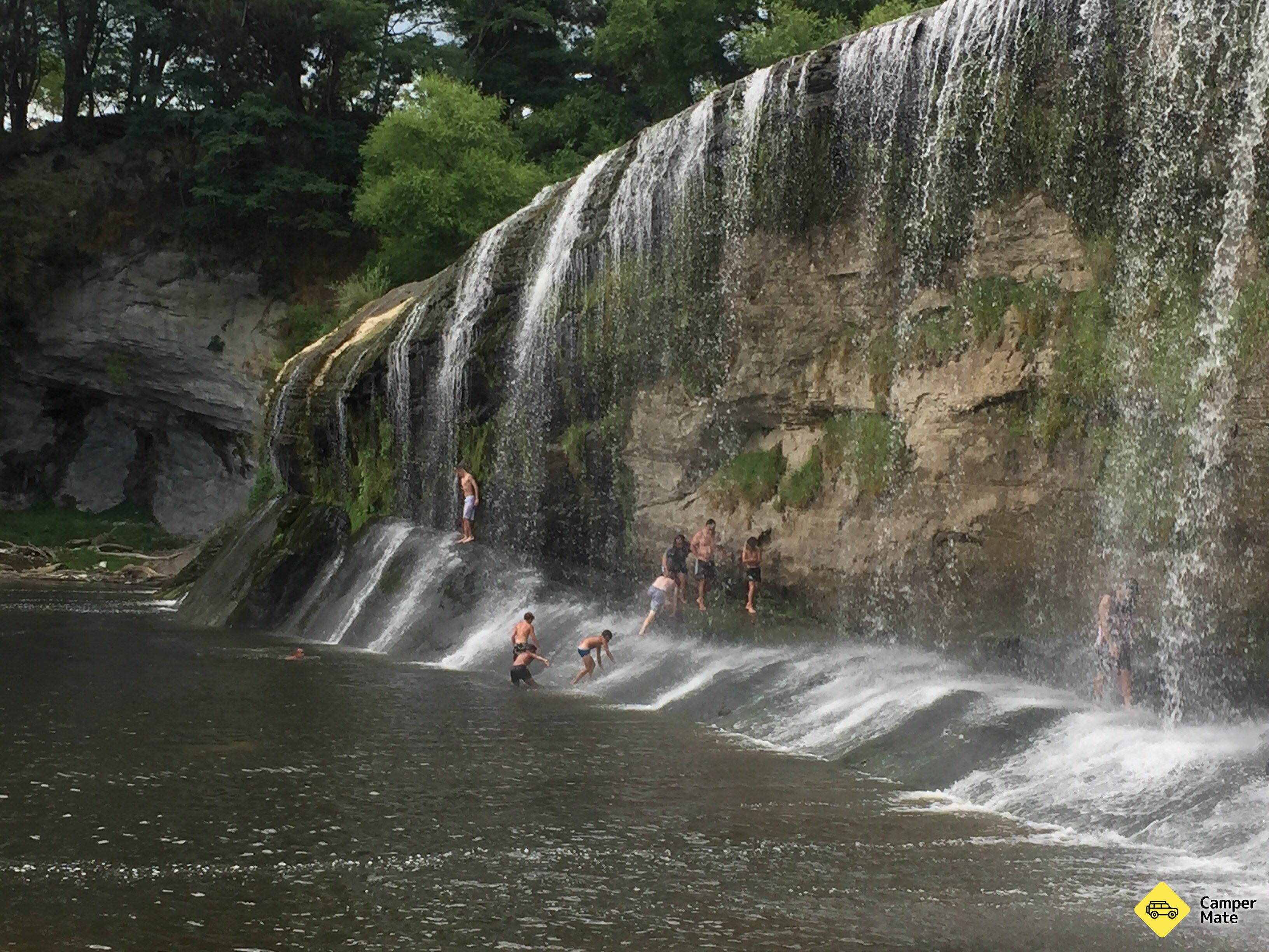 Rere Falls