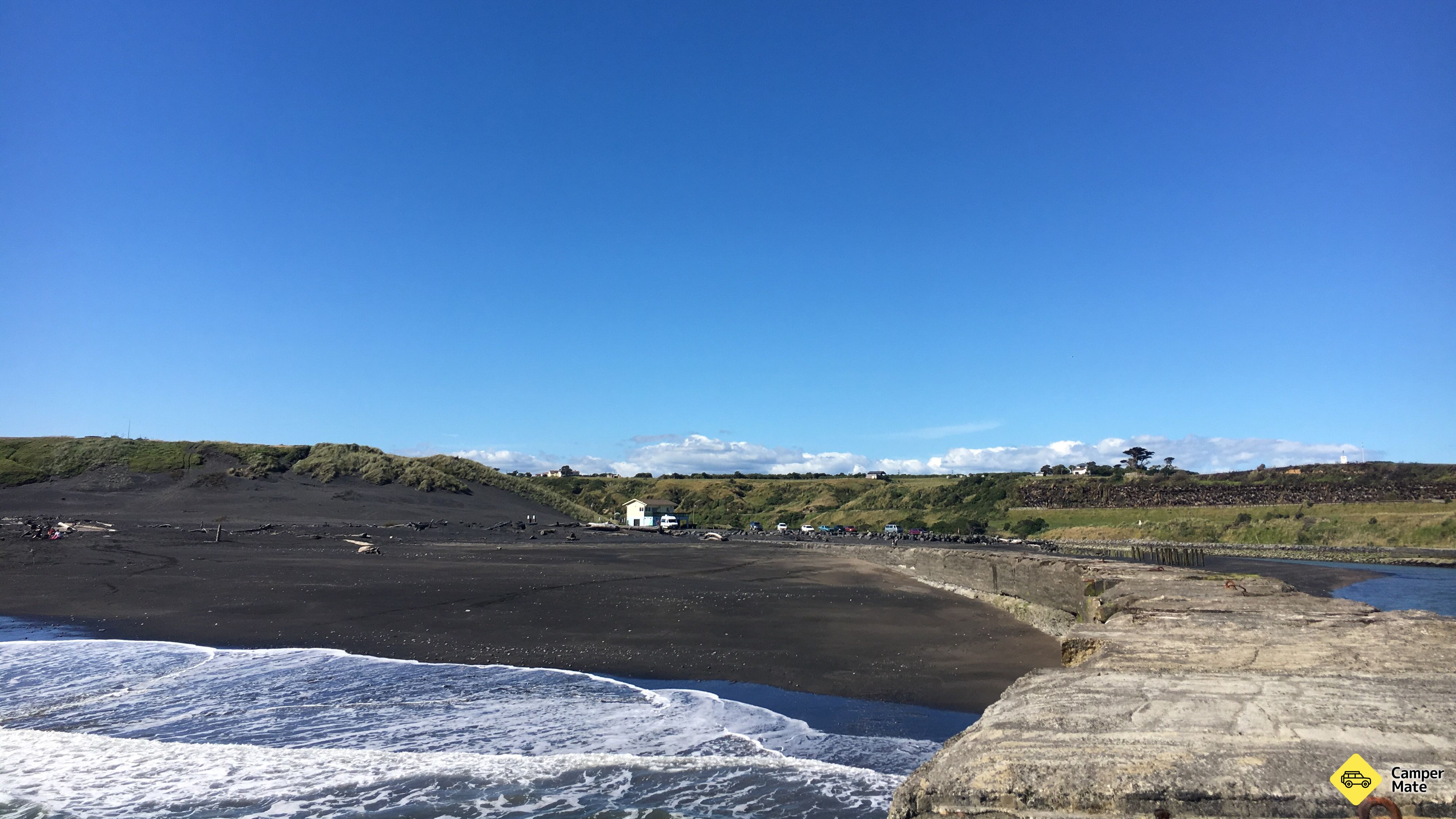 Mana Bay, Patea Beach