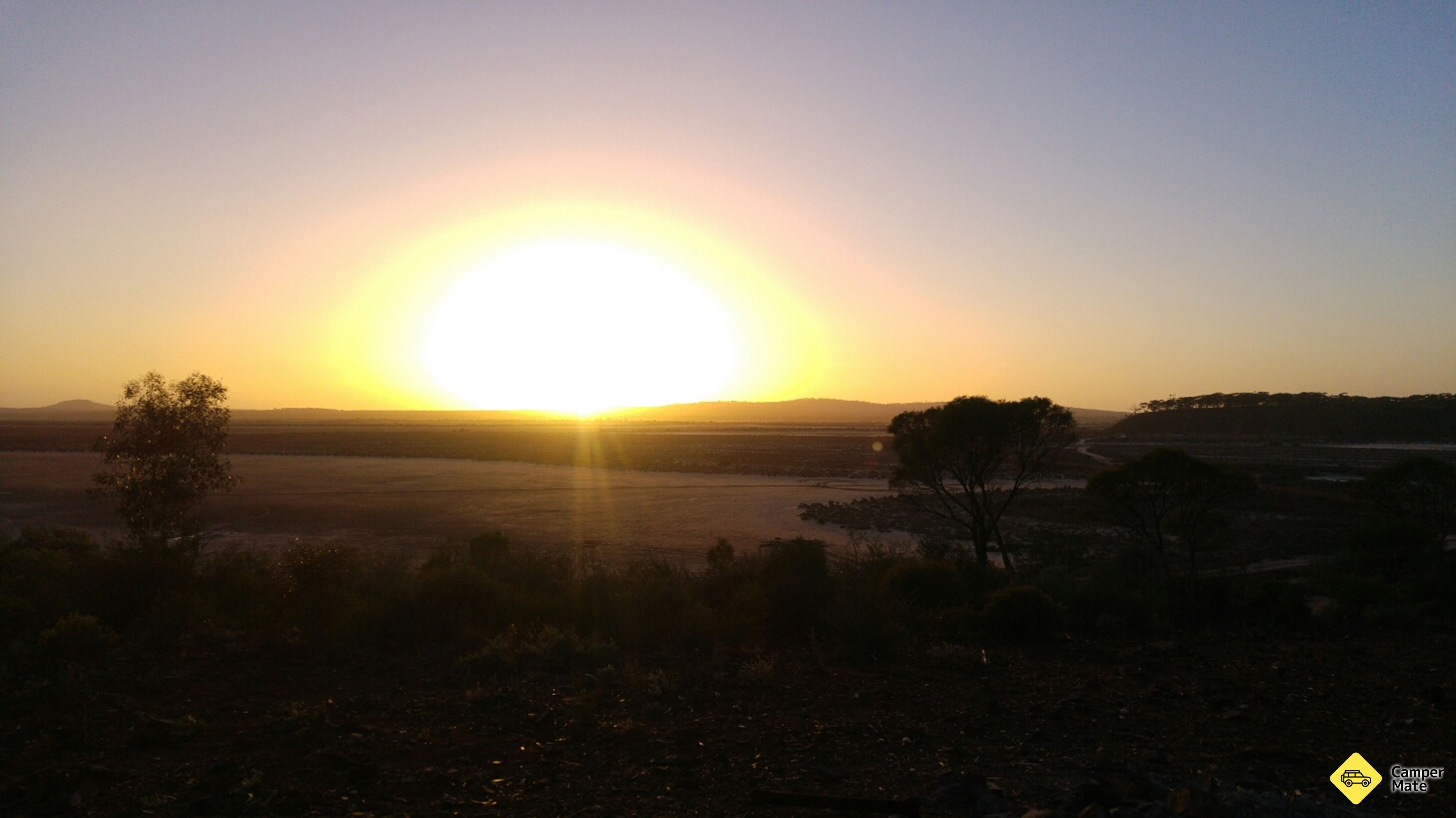 Lake Cowan Lookout