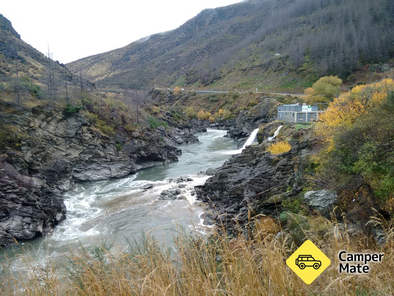 Op zoek naar Meg Falls
