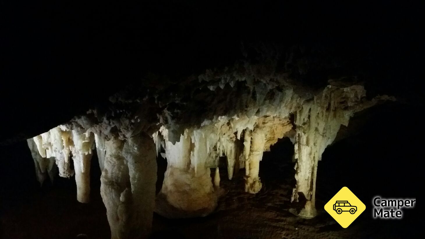 ヤンチェップ Crystal Cave