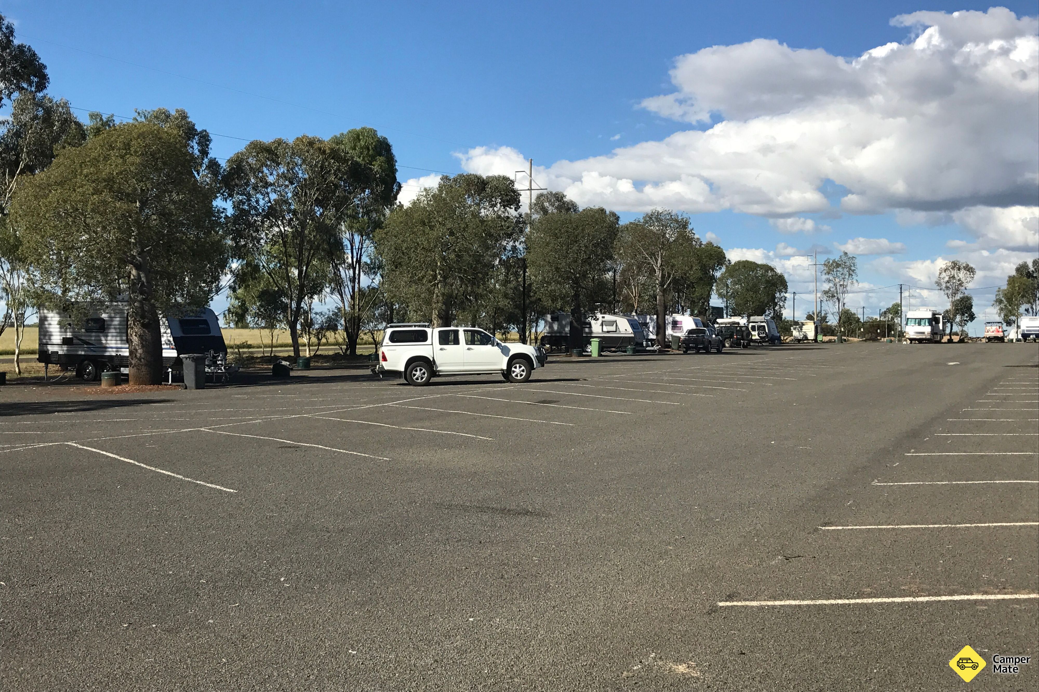 רומא Gun Club Caravan and Camping - Image 3