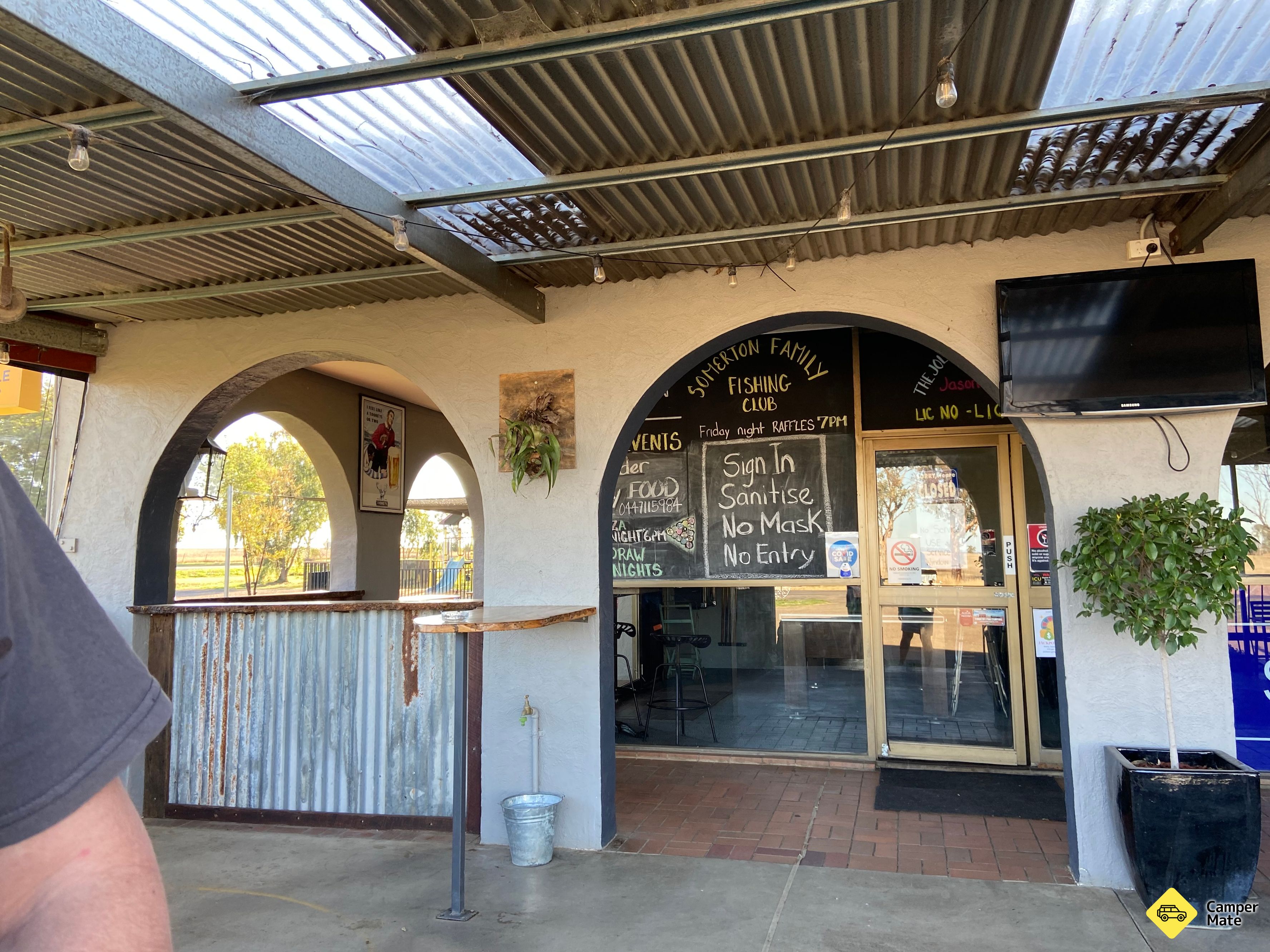 Hotel di Somerton - Cathys Tavern - Image 2