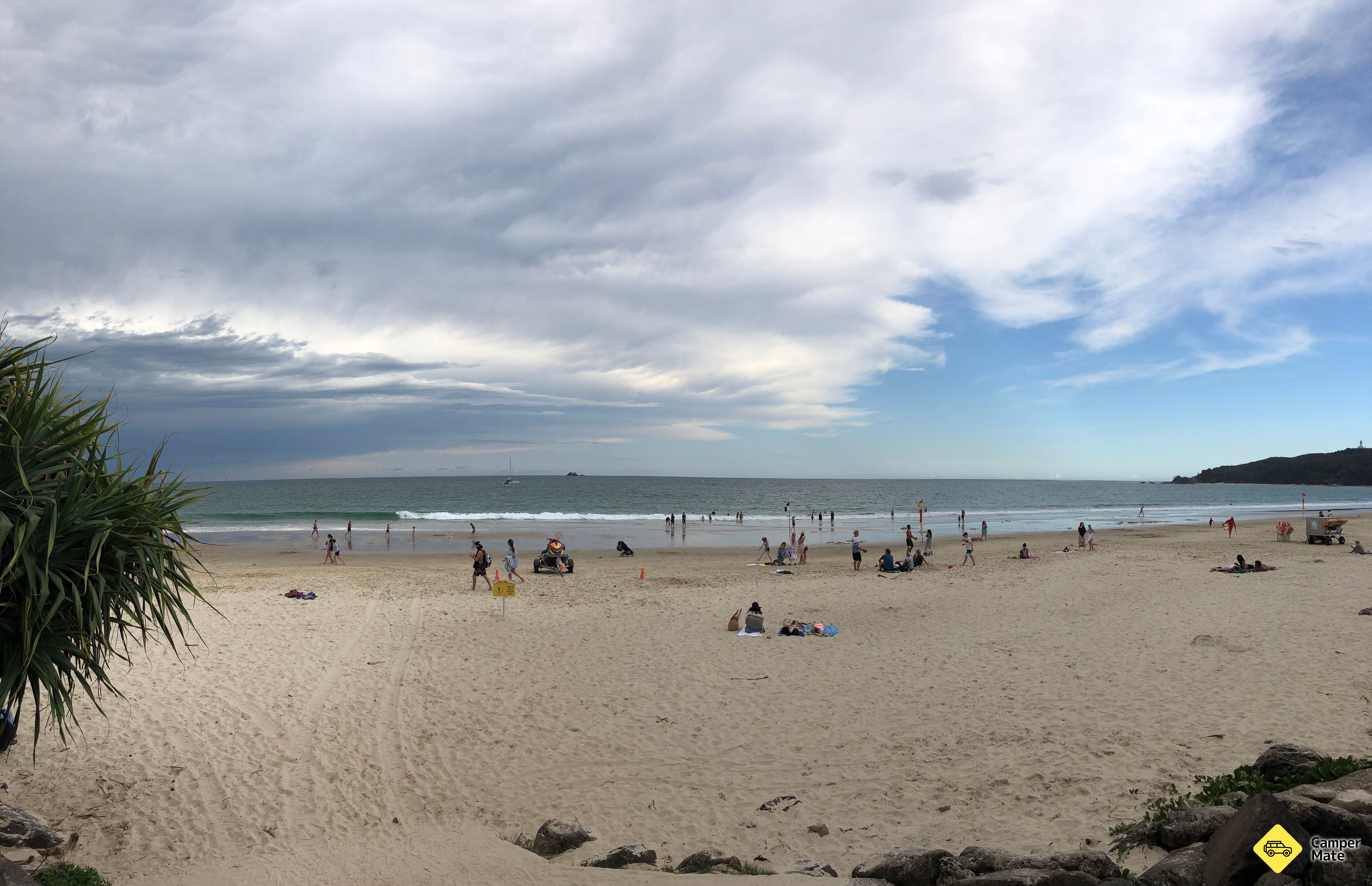 Main Beach Byron Bay - Image 2