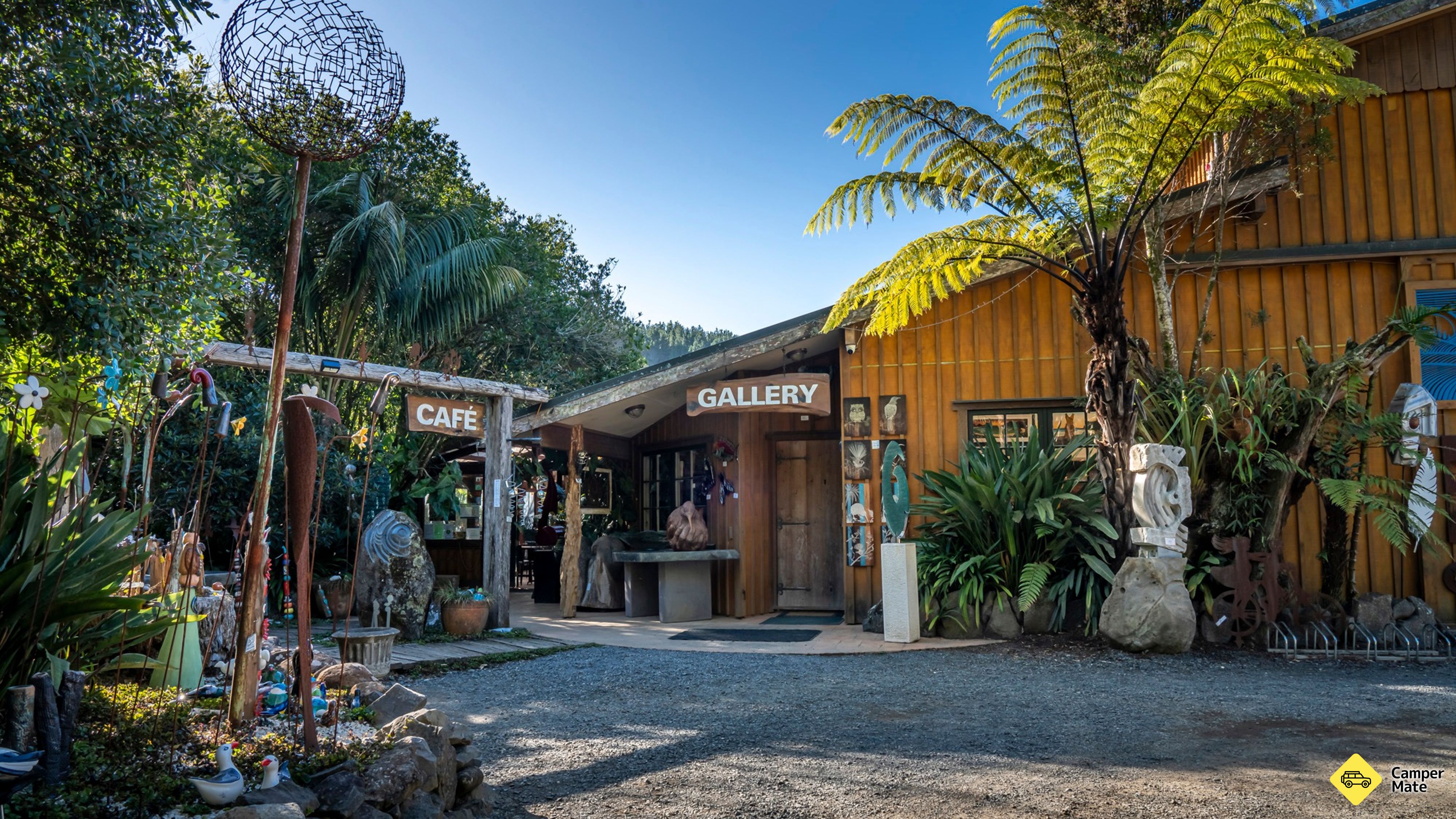 Restauranger i närheten av The Gallery and Cafe - Helena Bay Hill