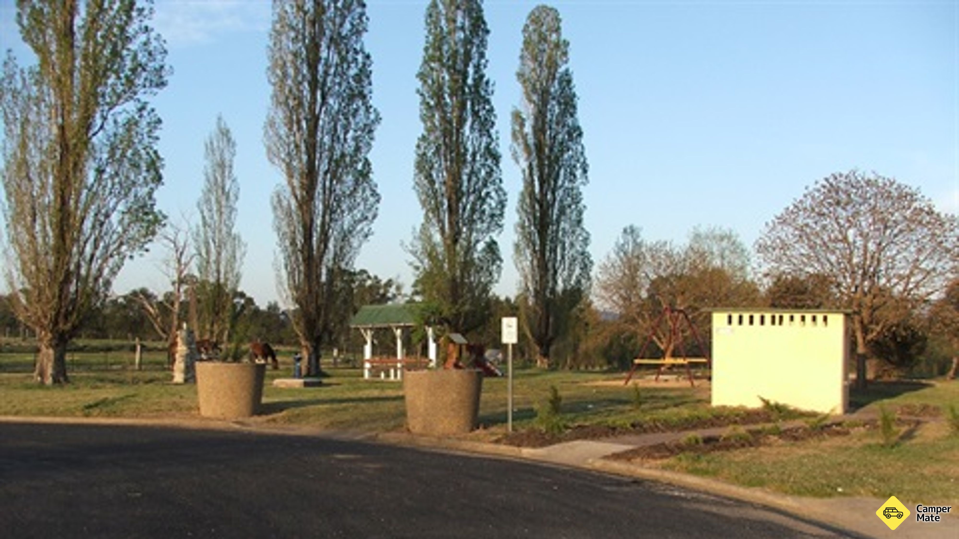 Parques de caravanas de Bundarra