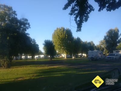Parcul John Oxley Caravan