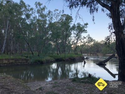 Restauranger i närheten av Doolans Bend - River Murray Reserve