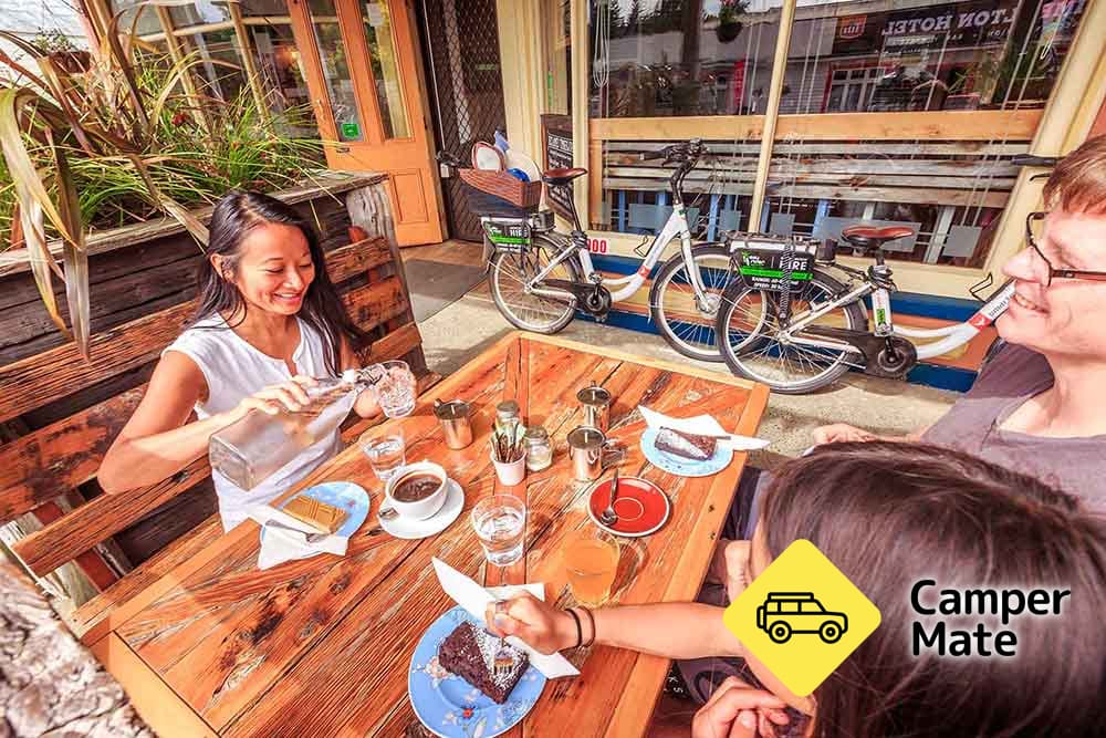 Hansen's Cafe