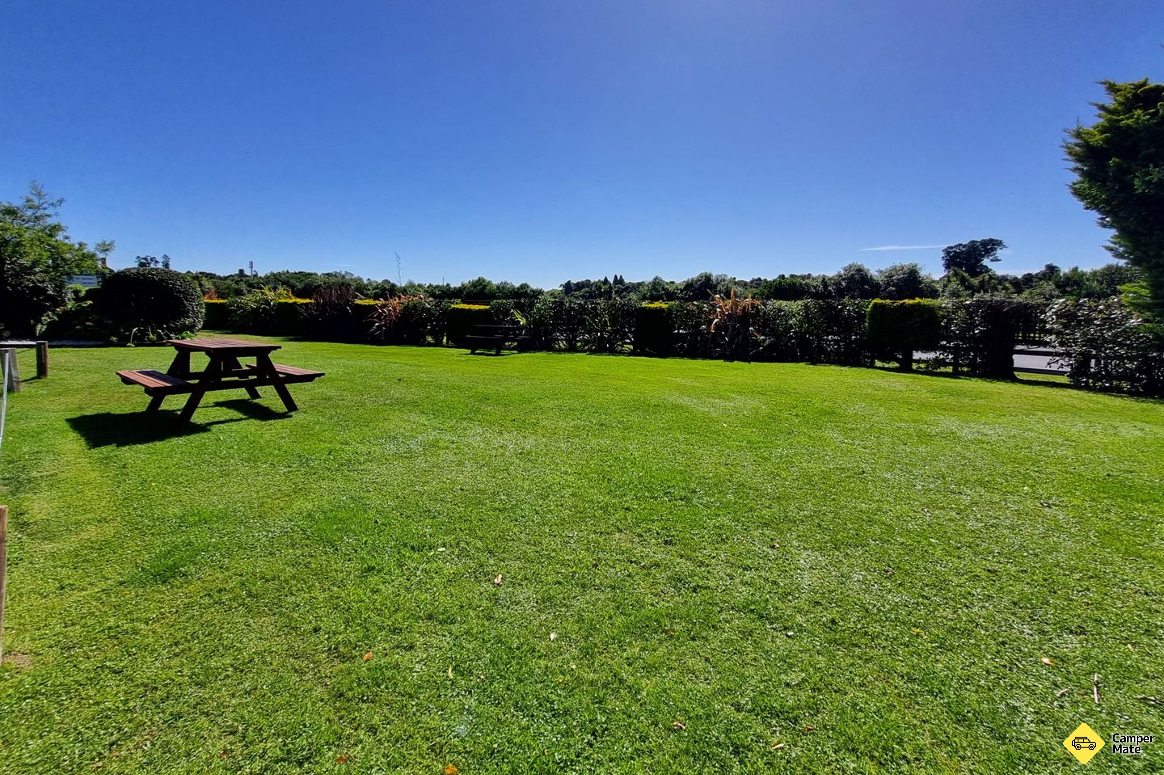 Haast Lodge en Motor Park Accommodatie - Image 2