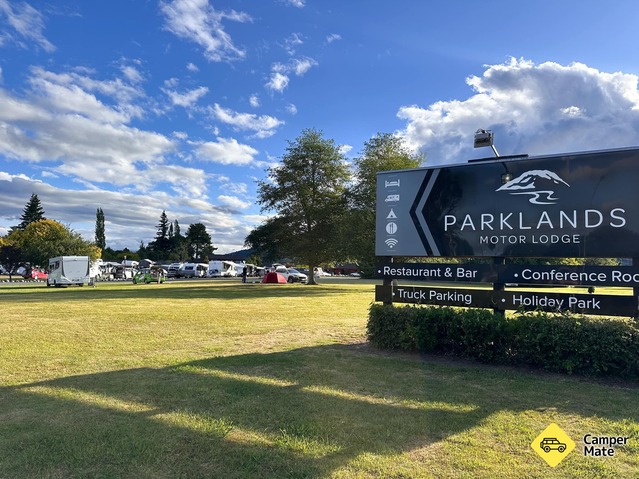 Parklands Holiday Park & Motorlodge