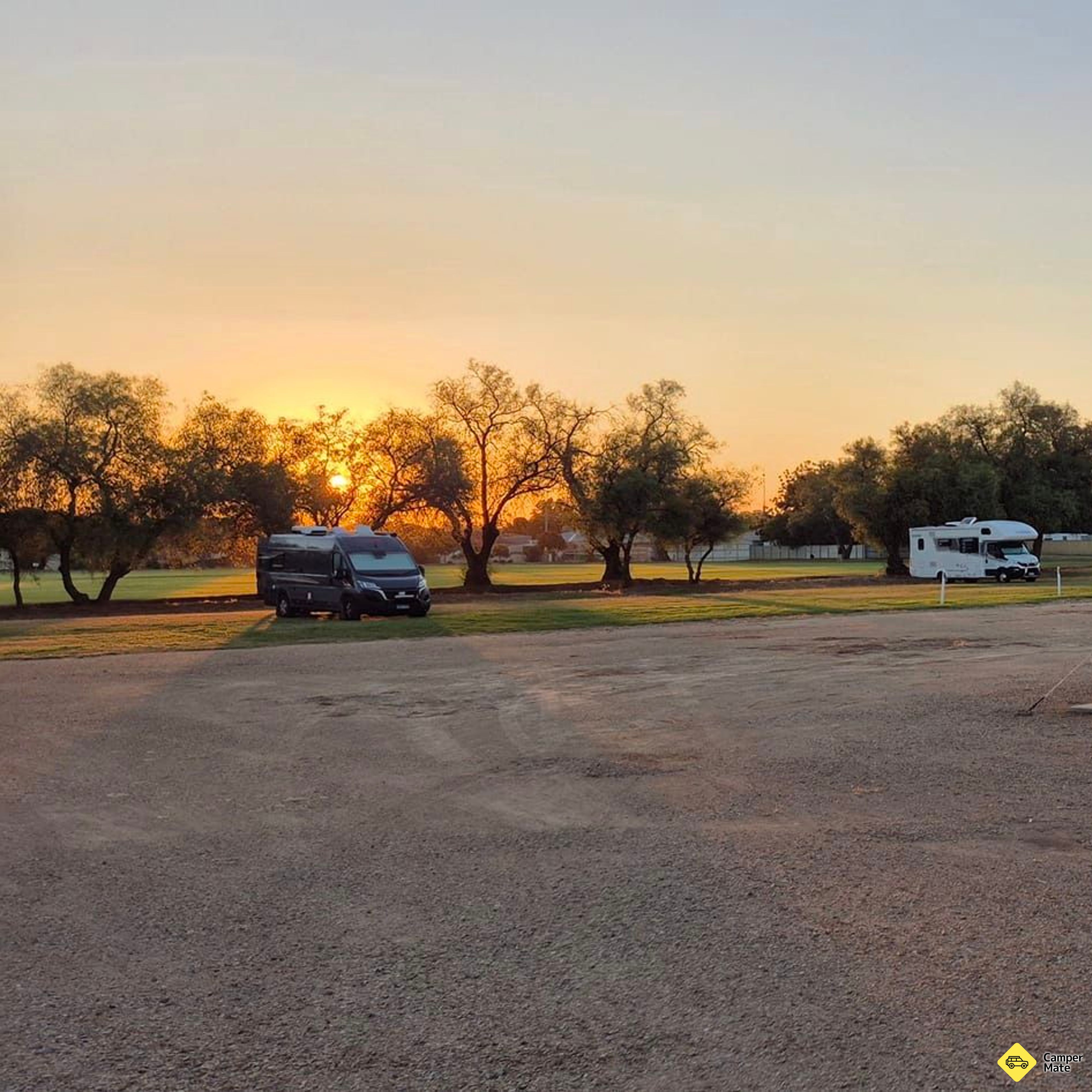 Restauranter i nærheten av CMCA RV Park Temora - Image 2
