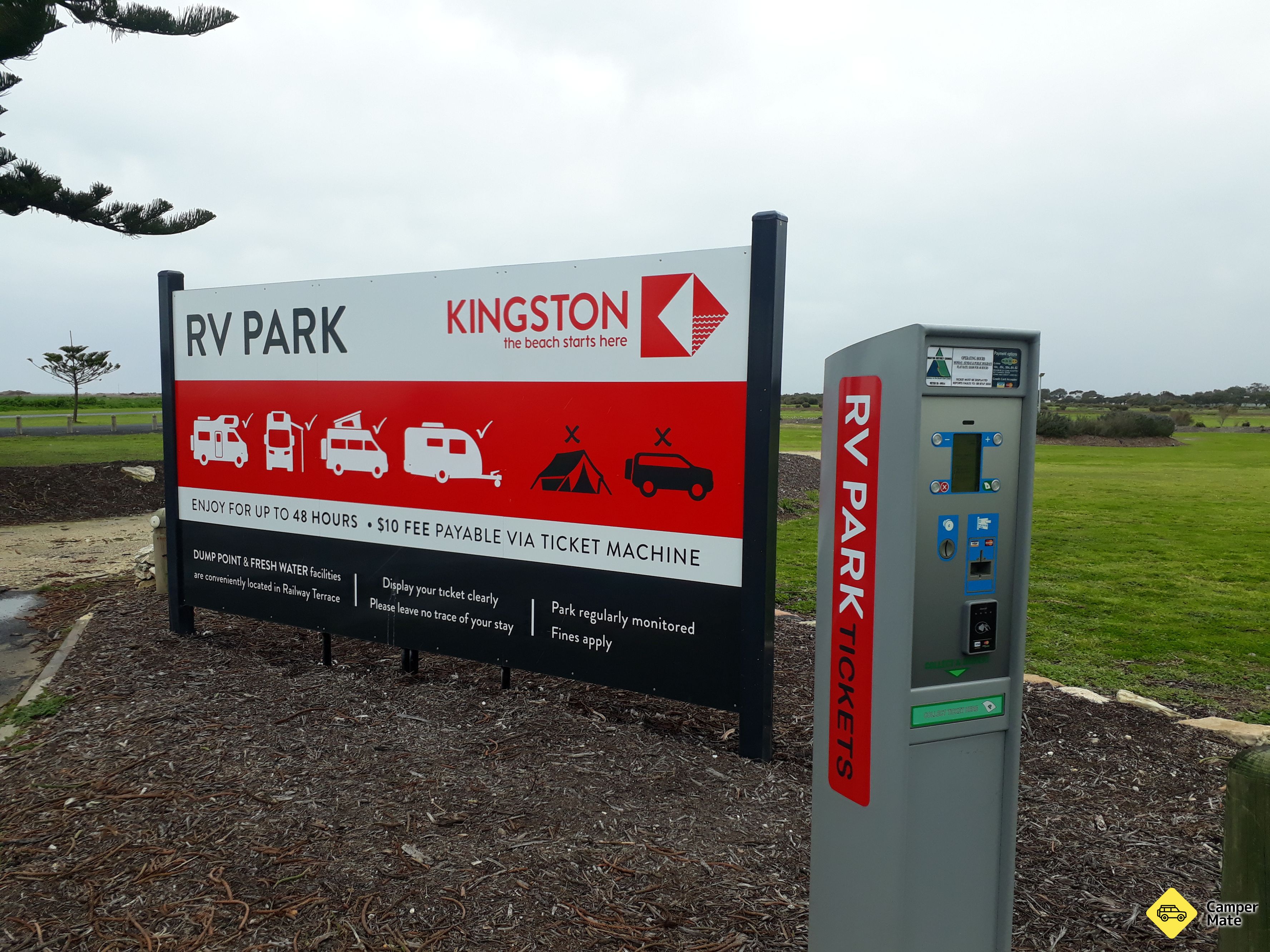 Kingston SE Jetty Parking Area - Image 3