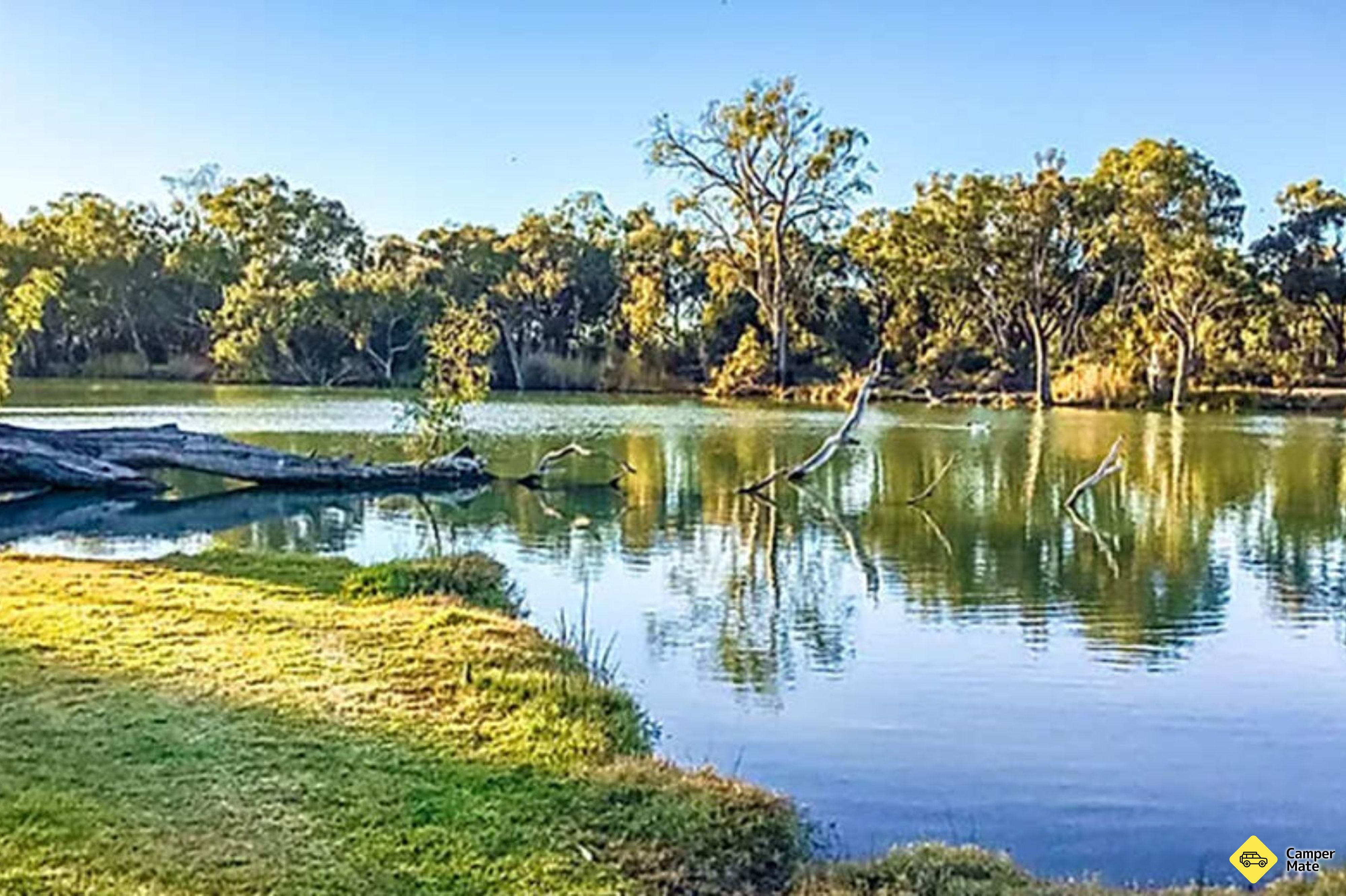 Wanderer's Crossing River Retreat