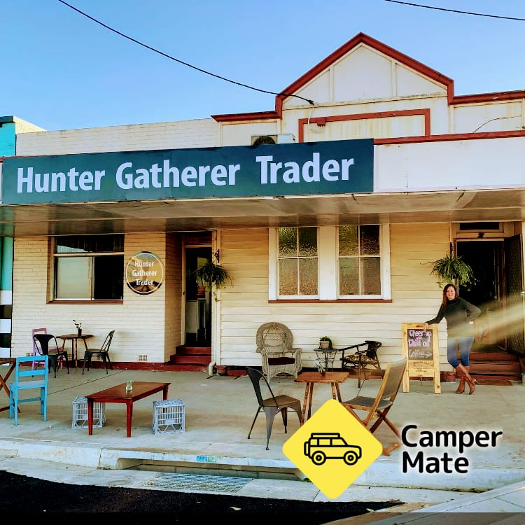 Trang chủ » Hunter Gatherer Trader