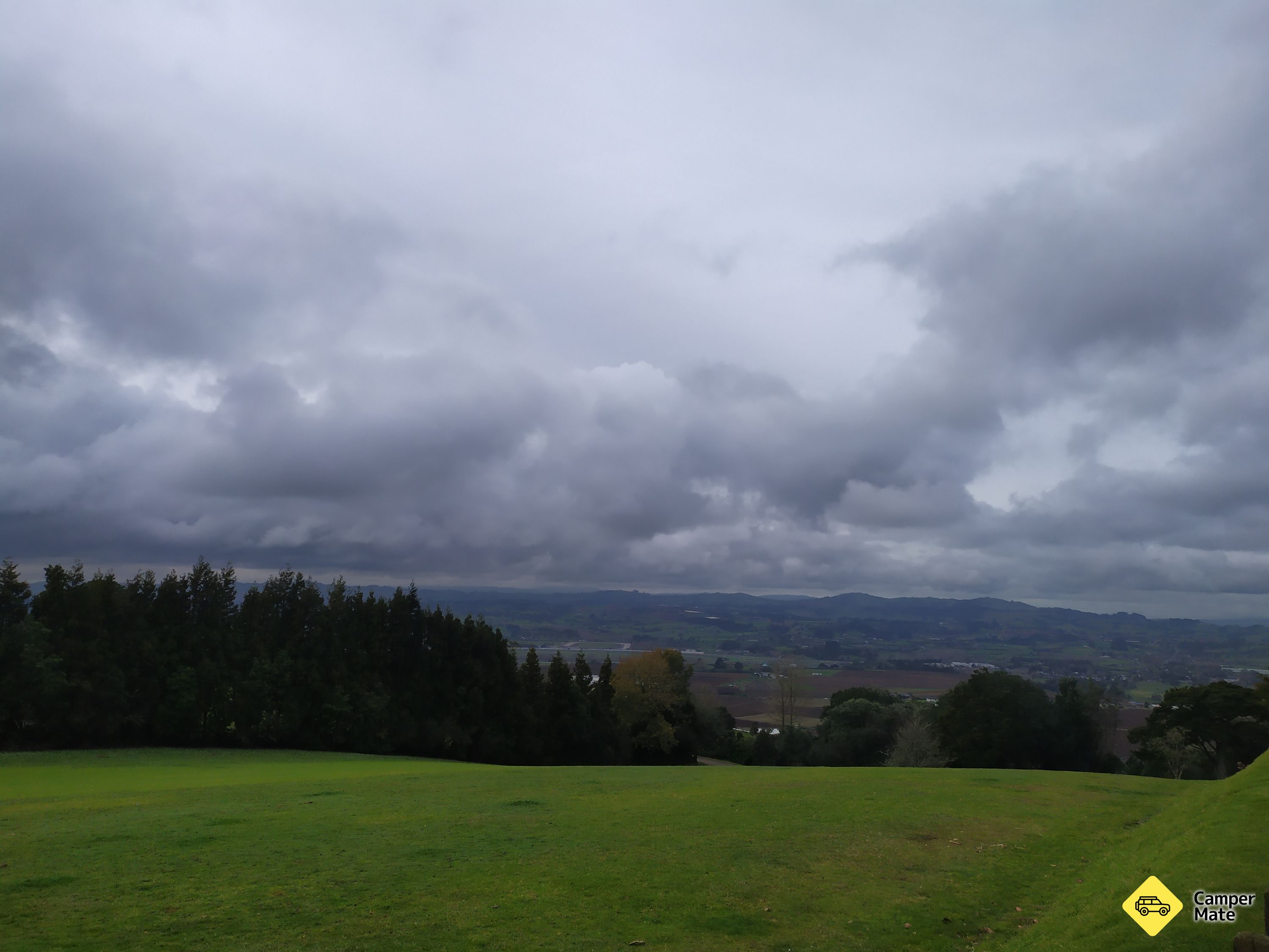 Pukekohe Hill İzle