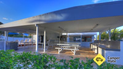 Alex Beach Cabins and Tourist Park
