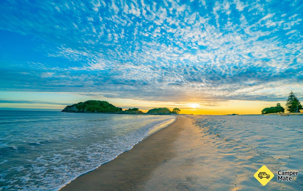 Mount Maunganui Main Beach