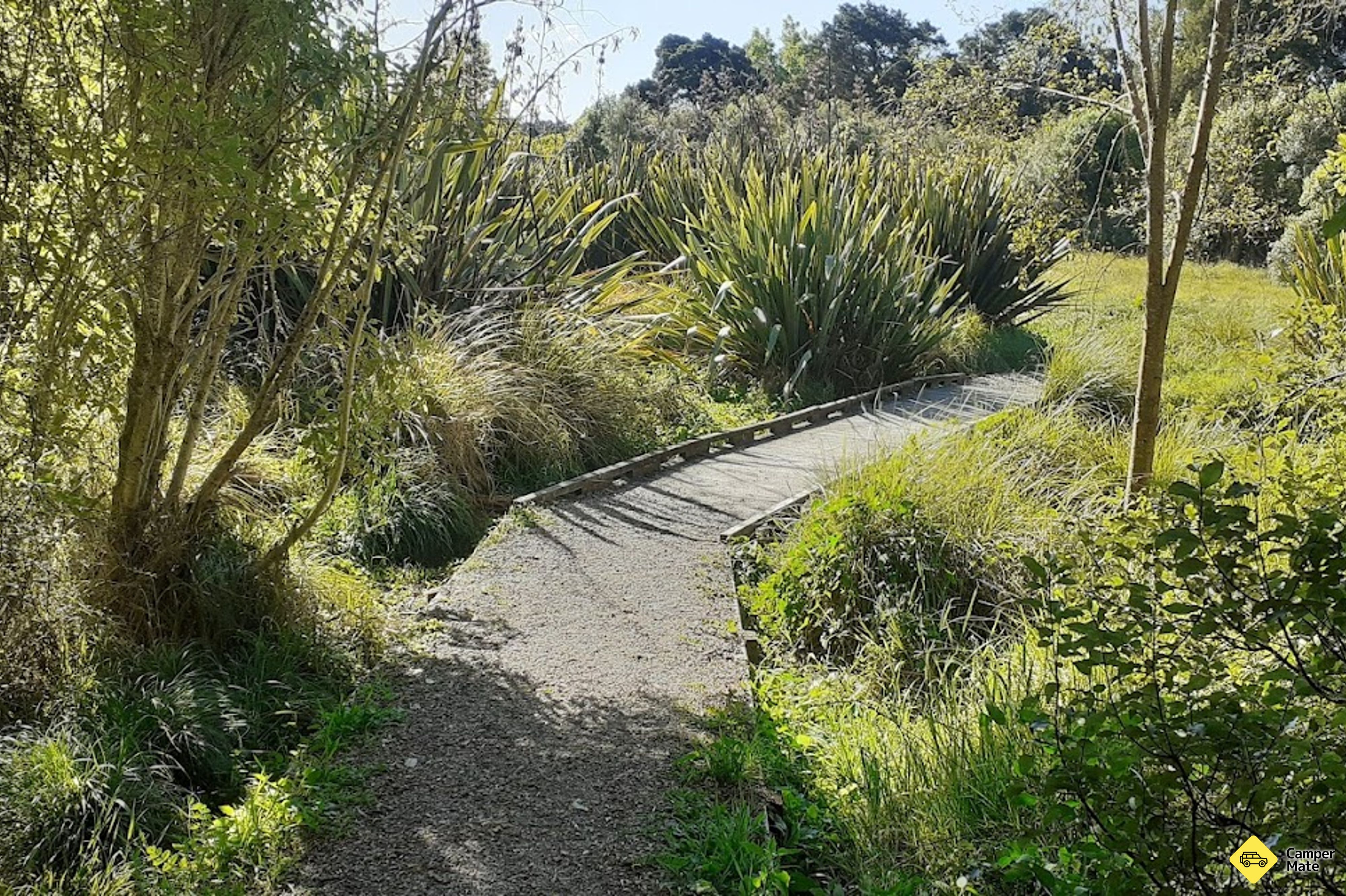 Restauranger i närheten av Faulkner Bush Reserve and Walk
