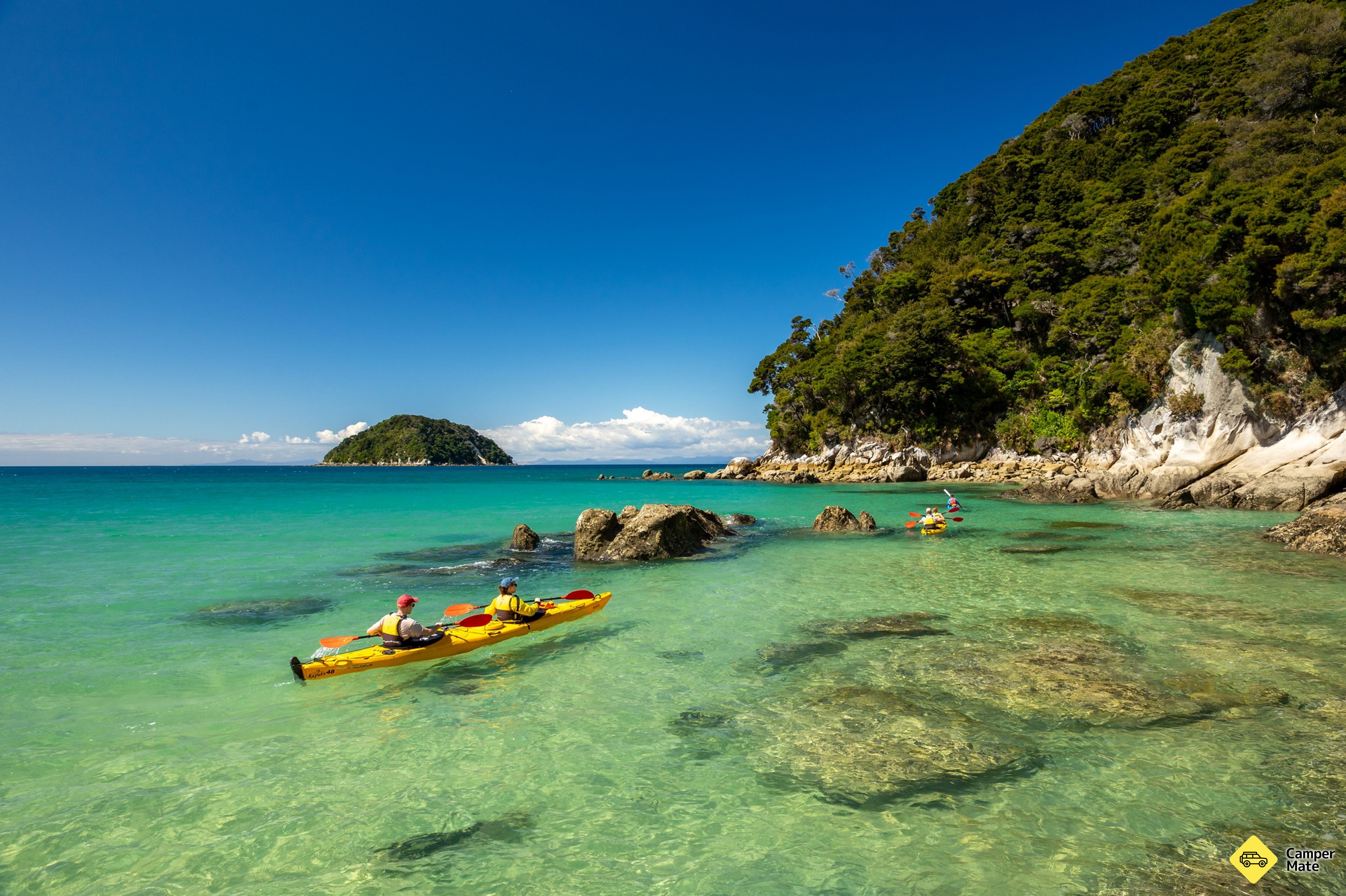 Kayak & Walk met Abel Tasman Kayaks