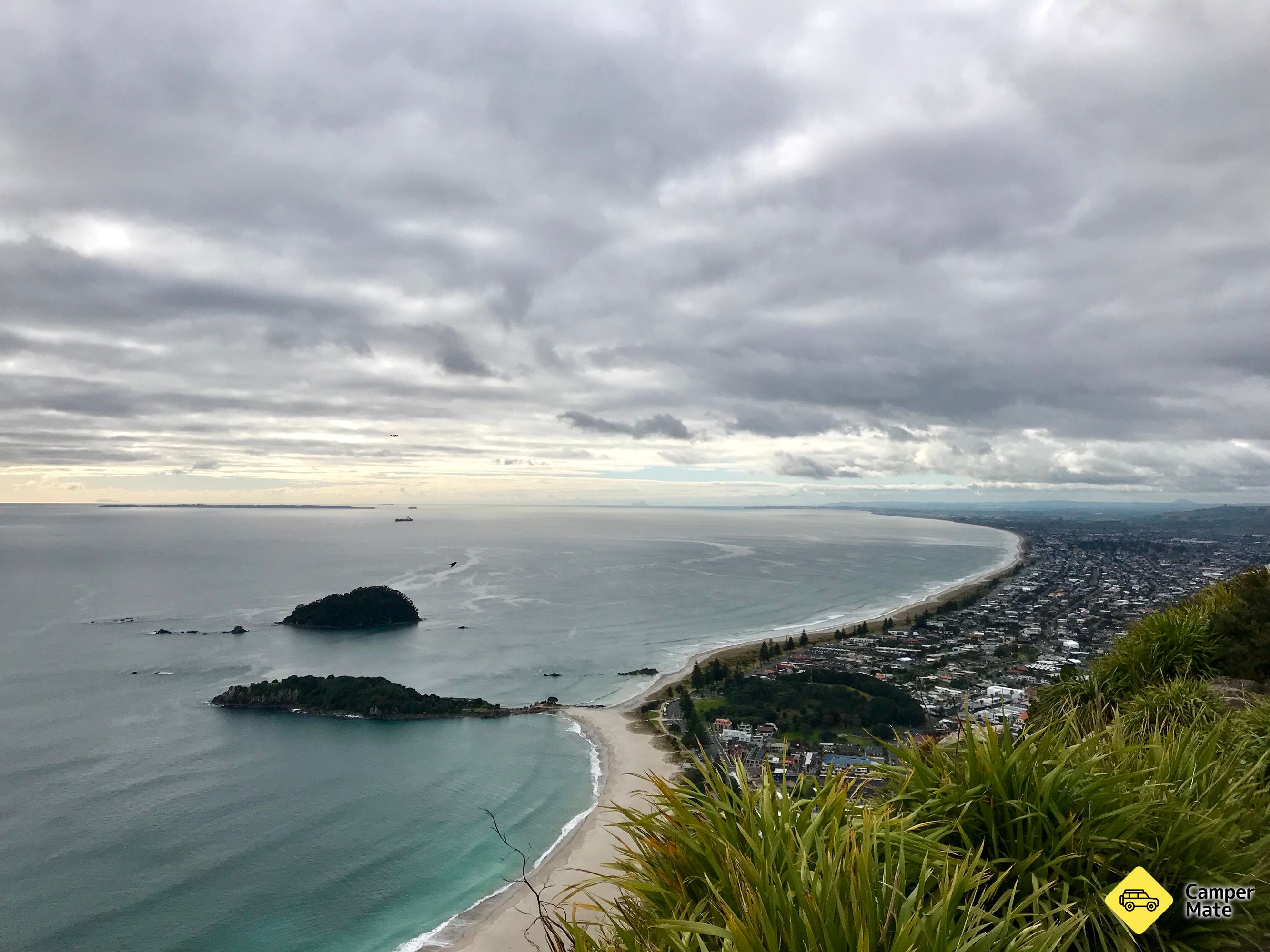 Mount Backpackers, Coastal Bay of Plenty, Bay of Plenty, New Zealand ...